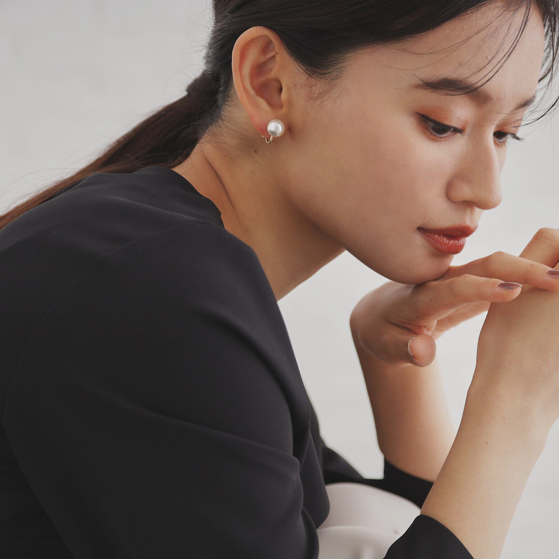 OPAQUE.CLIP「ガラスパールイヤリング」|イヤリング|