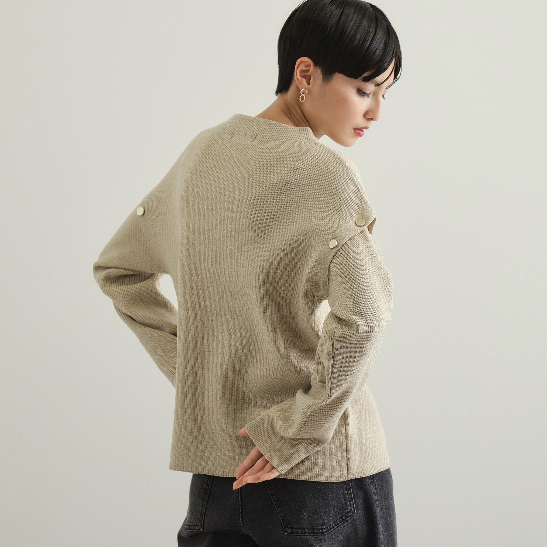 OPAQUE.CLIP「肩ボタンデザインニット【洗濯機洗い可】」|ニット・セーター|