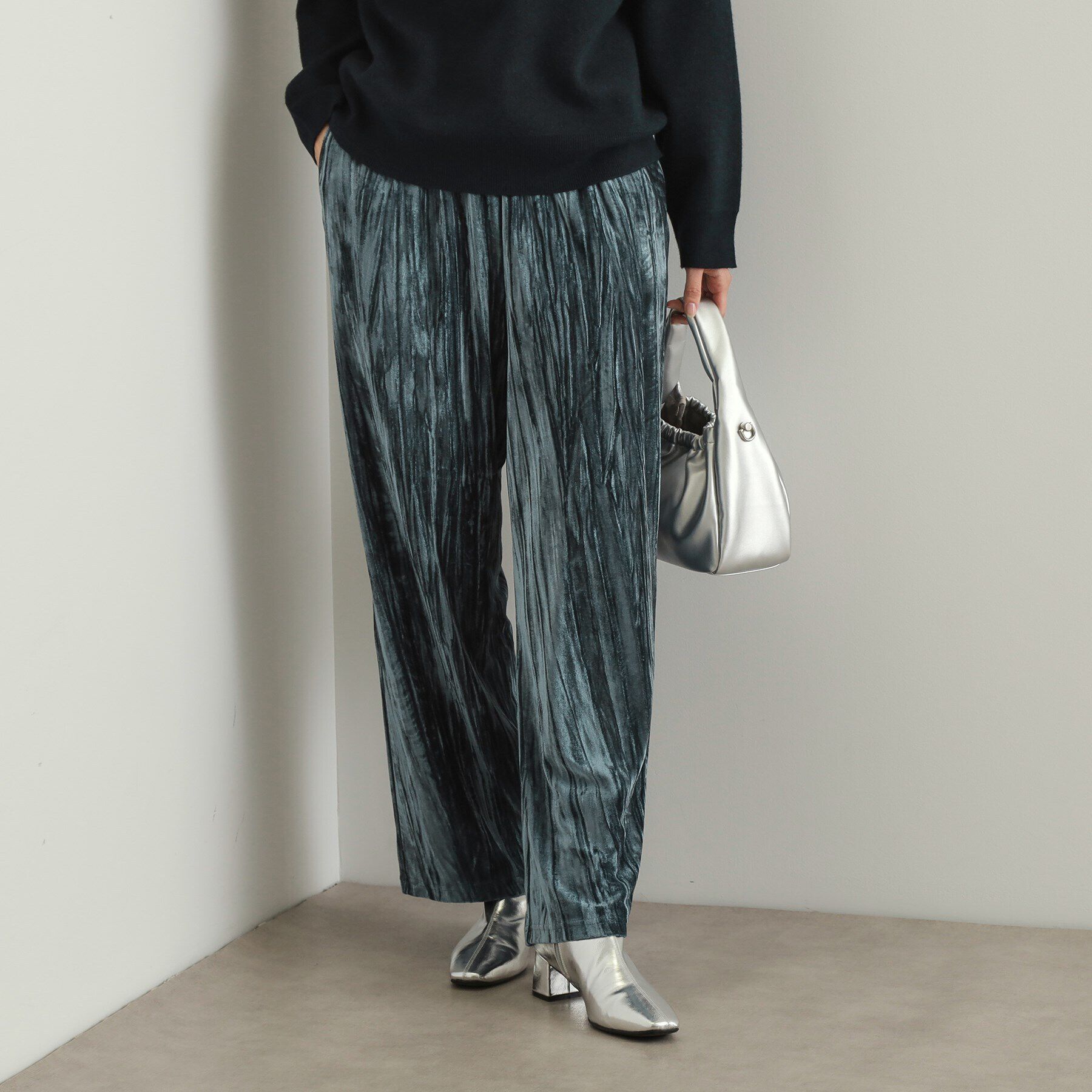 OPAQUE.CLIP「クラッシュベロア イージーワイドパンツ【洗濯機洗い可】」|その他|ブルー(091)