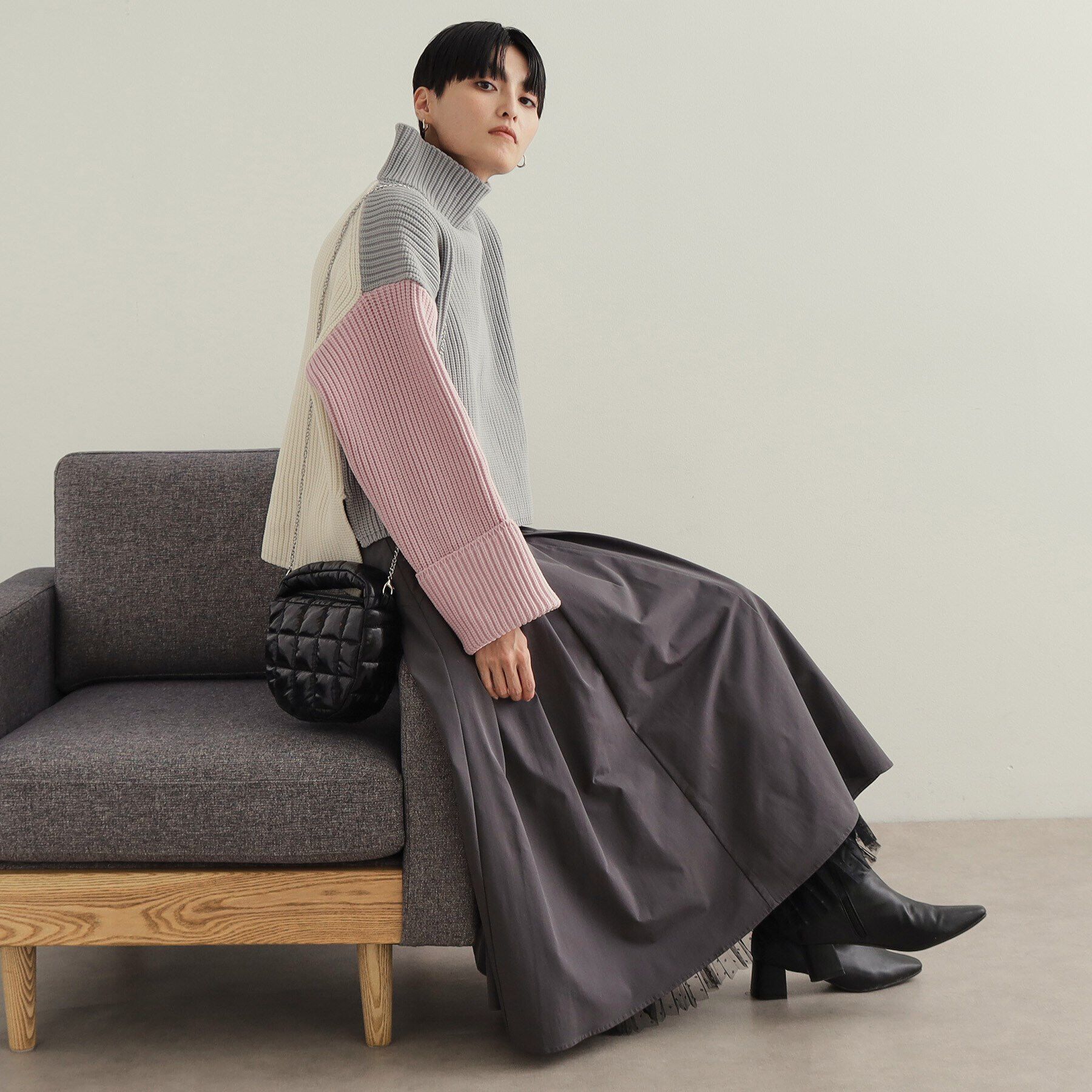 OPAQUE.CLIP「【2WAY】スクエアキルティングシャイニーミニショルダーバッグ」|ショルダー・メッセンジャー|