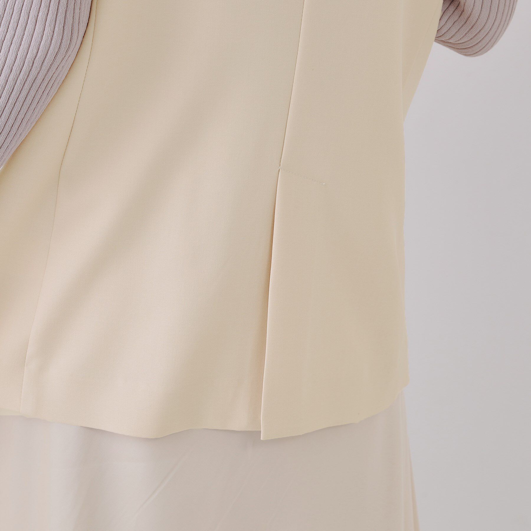 OPAQUE.CLIP「ノーカラーVネックジレ/セットアップ対応【洗濯機洗い可】」|ベスト・ジレ|