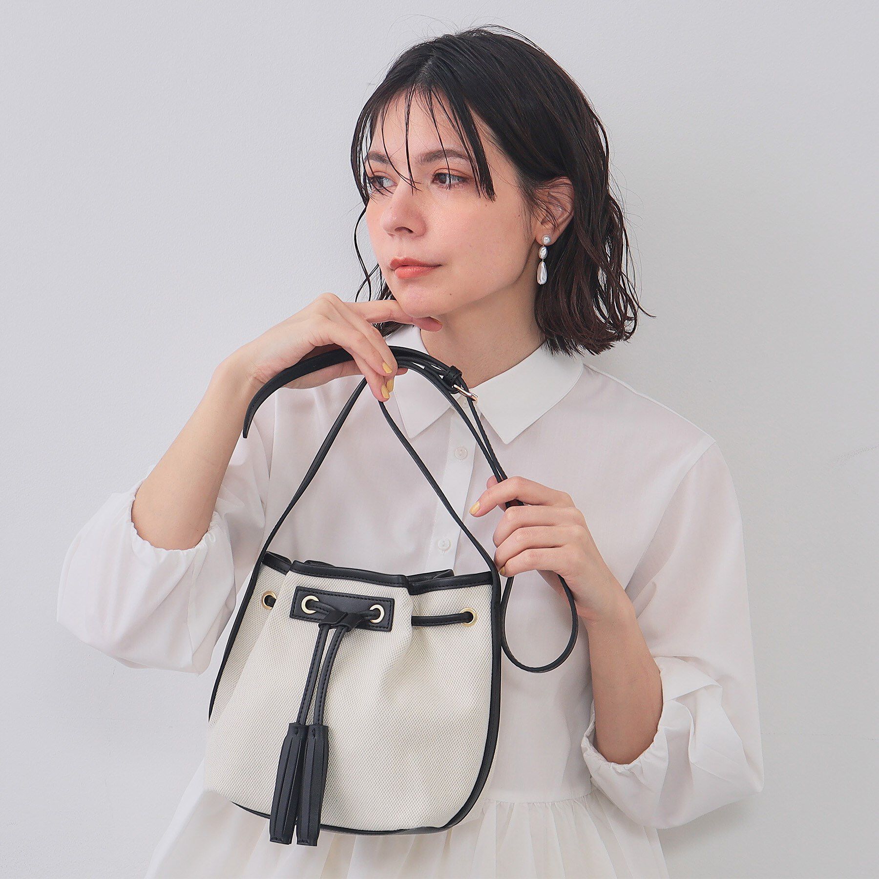 OPAQUE.CLIP「タッセル巾着デザインミニショルダーバッグ」|ショルダー・メッセンジャー|