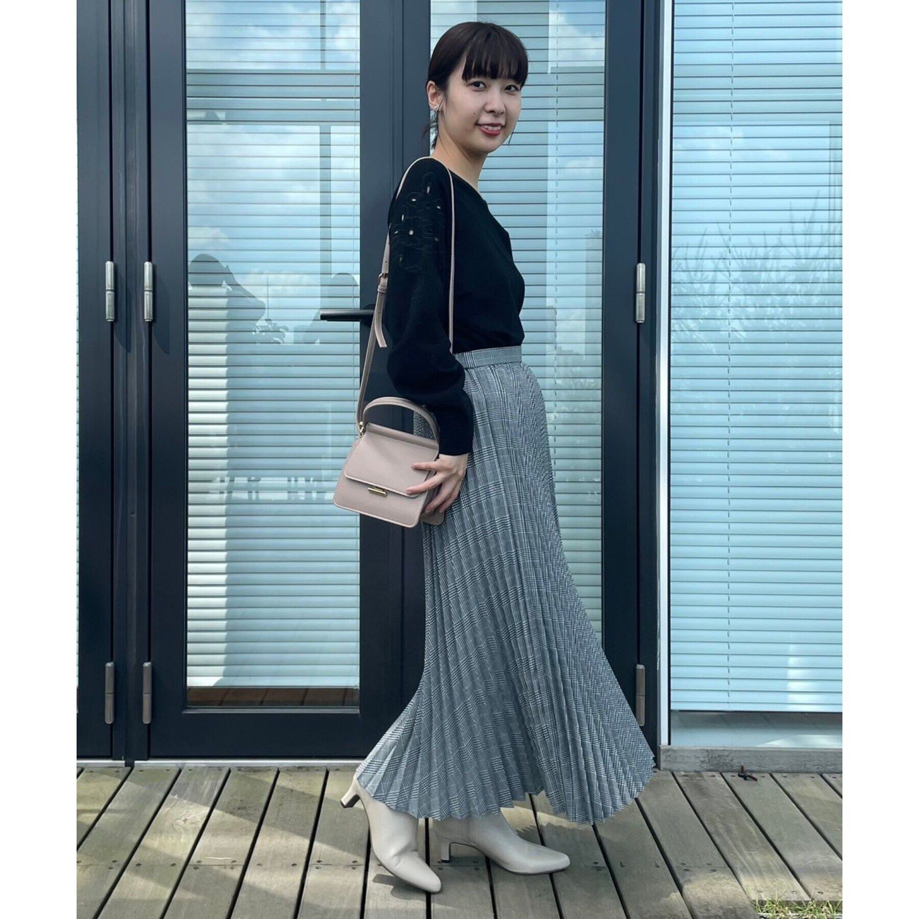 Couture broach「【上品さを添えた刺繍ニット】エンブロドルマンニット」|ニット・セーター|