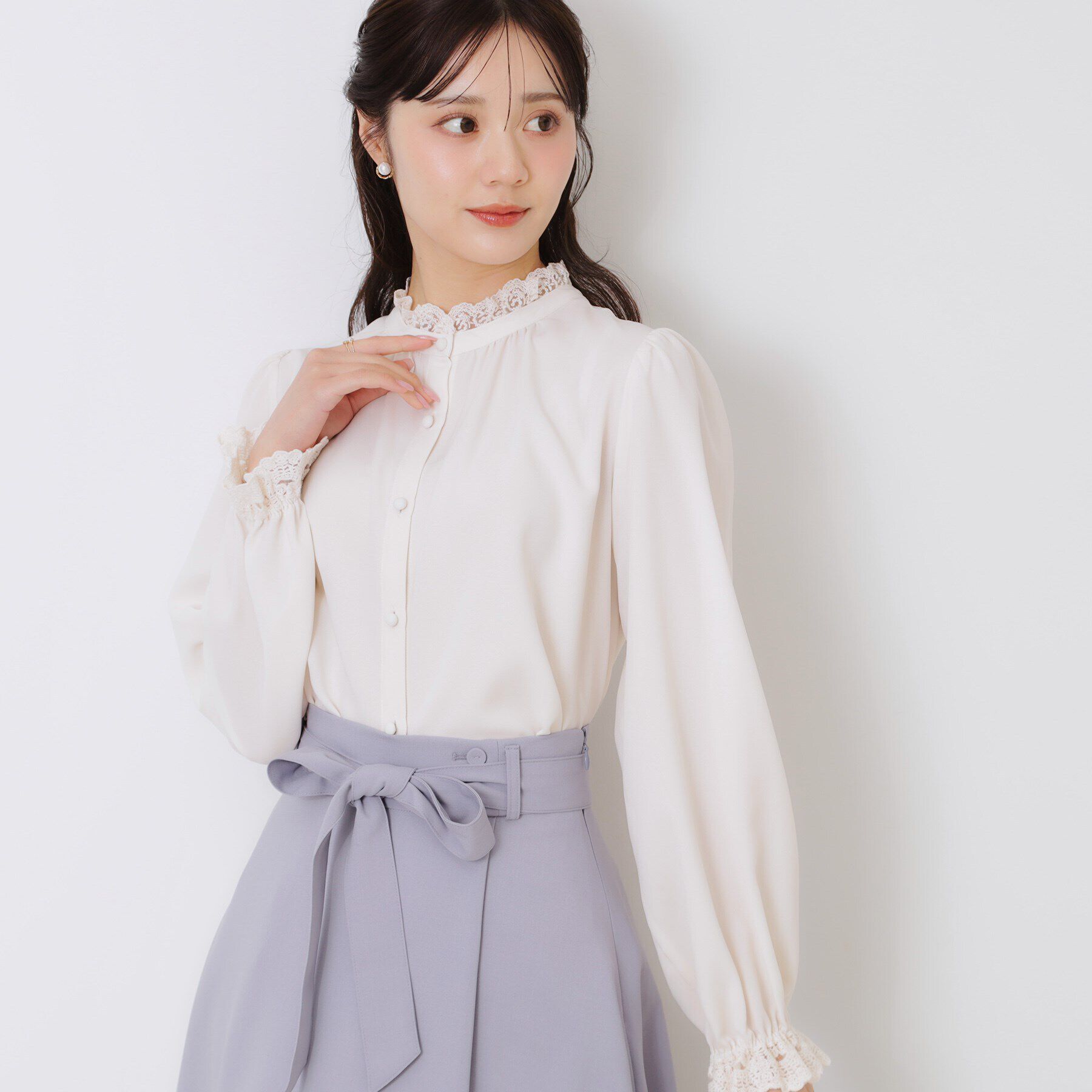 Couture broach「【ほろ甘・大人カワイイ】エンブロレース2WAYブラウス」|シャツ・ブラウス|