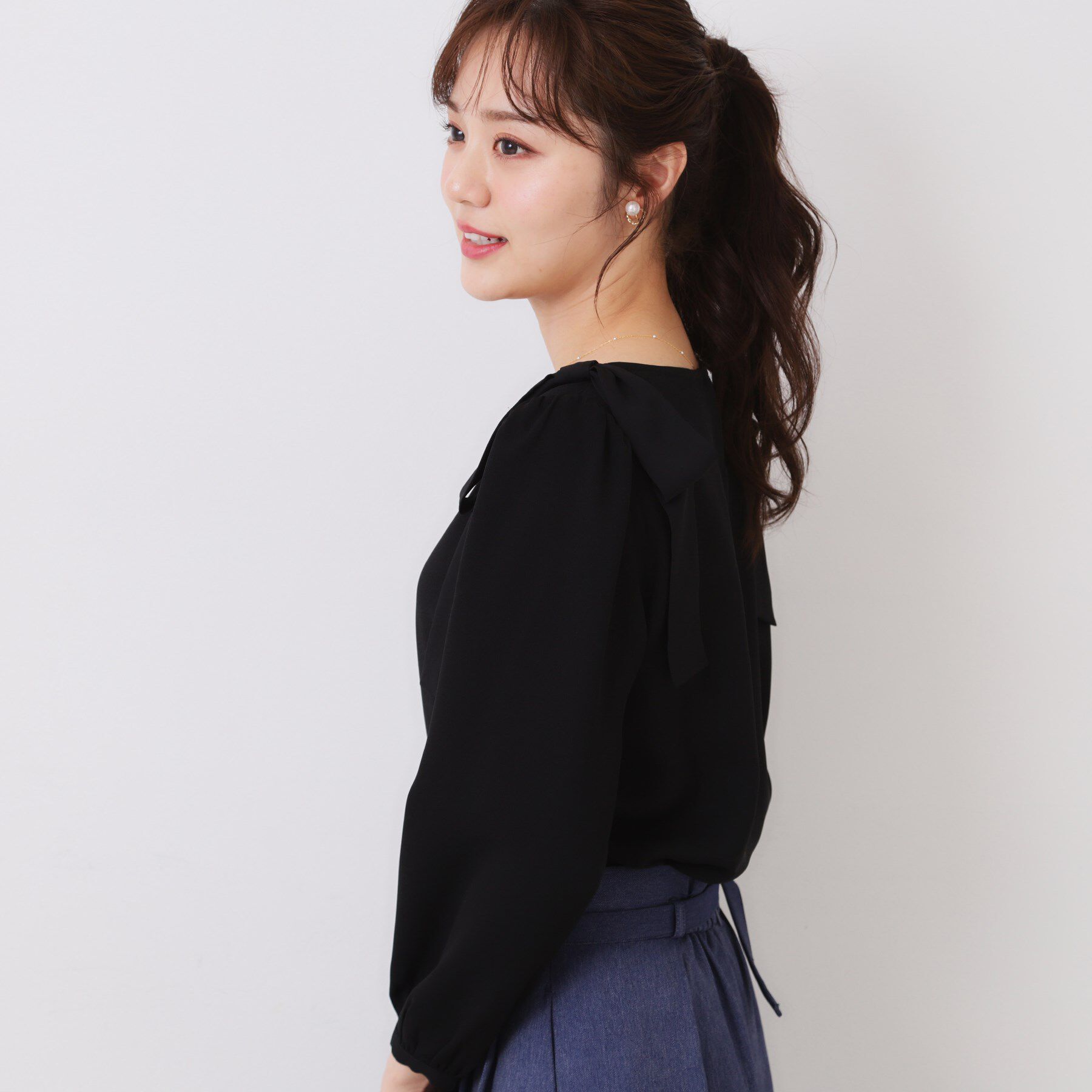 Couture broach「【フェミニン・通勤】肩リボンシフォンブラウス」|シャツ・ブラウス|