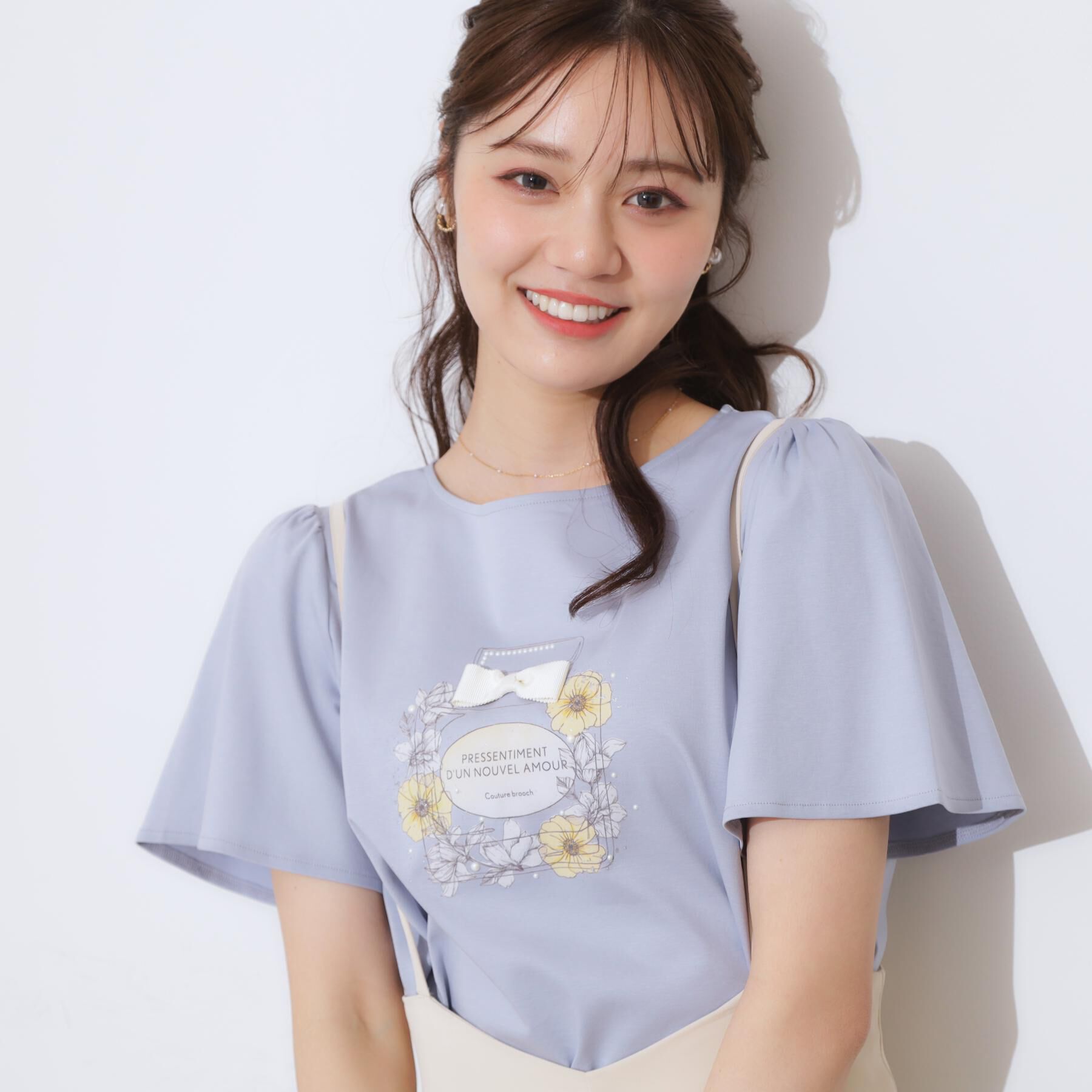 Couture broach「【接触冷感・UVカット】パフュームプリントTシャツ」|Tシャツ・カットソー|サックスブルー(09