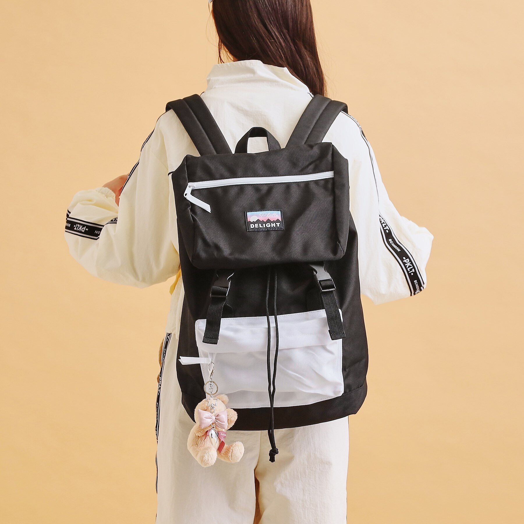 PINK-latte「【容量約２６．５Ｌ】フラップリュック」|リュック|ホワイト(001)