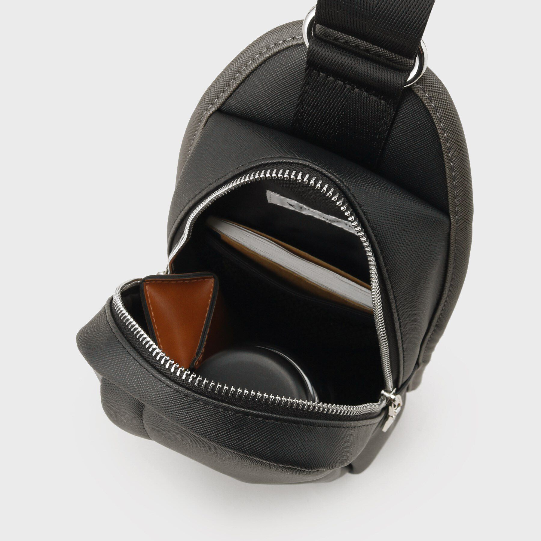 THE SHOP TK「サフィアーノ切替えボディバック」|その他|