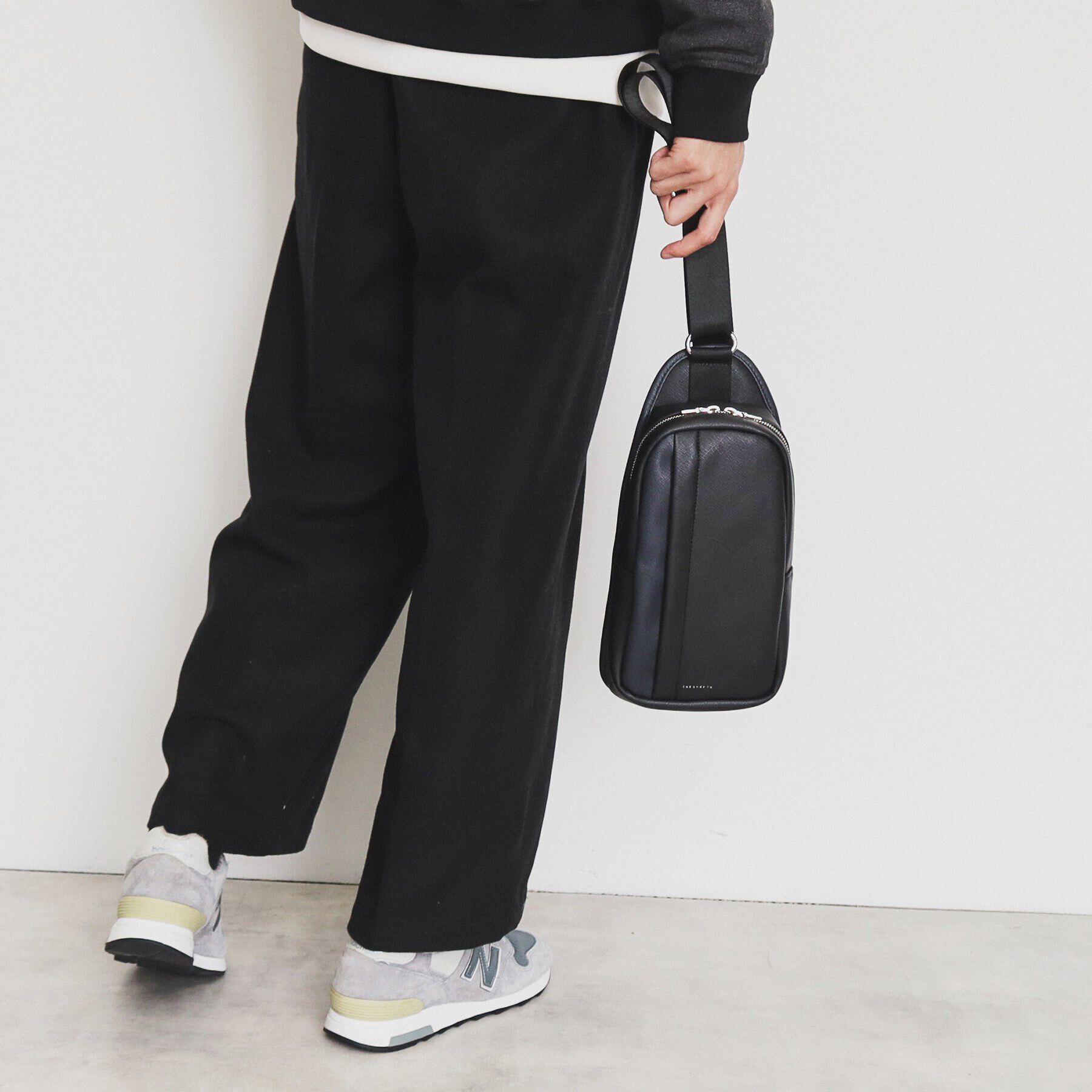 THE SHOP TK「サフィアーノ切替えボディバック」|その他|