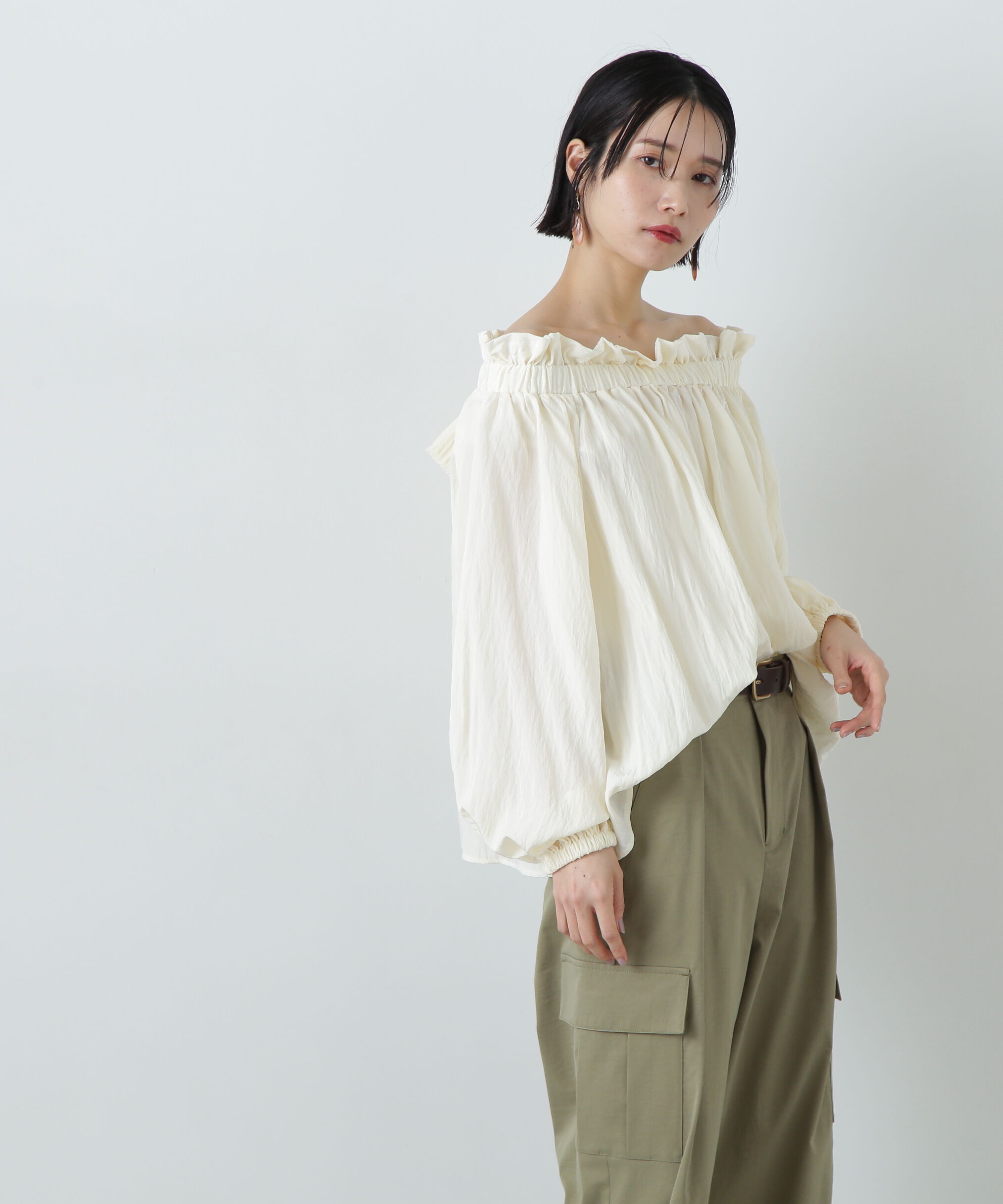  「オフショルペーパーバックブラウス」|シャツ・ブラウス|