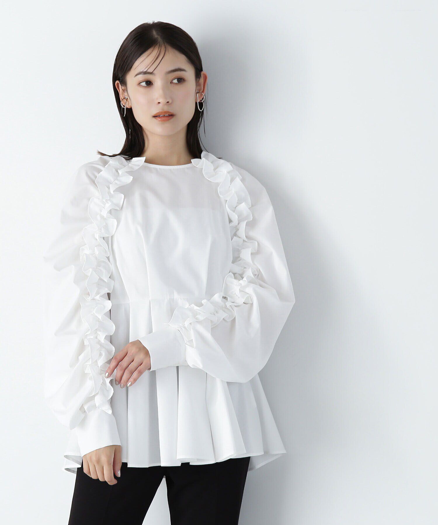  「フリルスリーブペプラムブラウス　24AW」|シャツ・ブラウス|