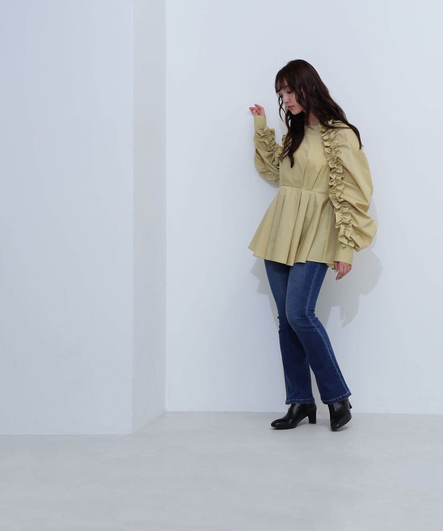  「フリルスリーブペプラムブラウス　24AW」|シャツ・ブラウス|