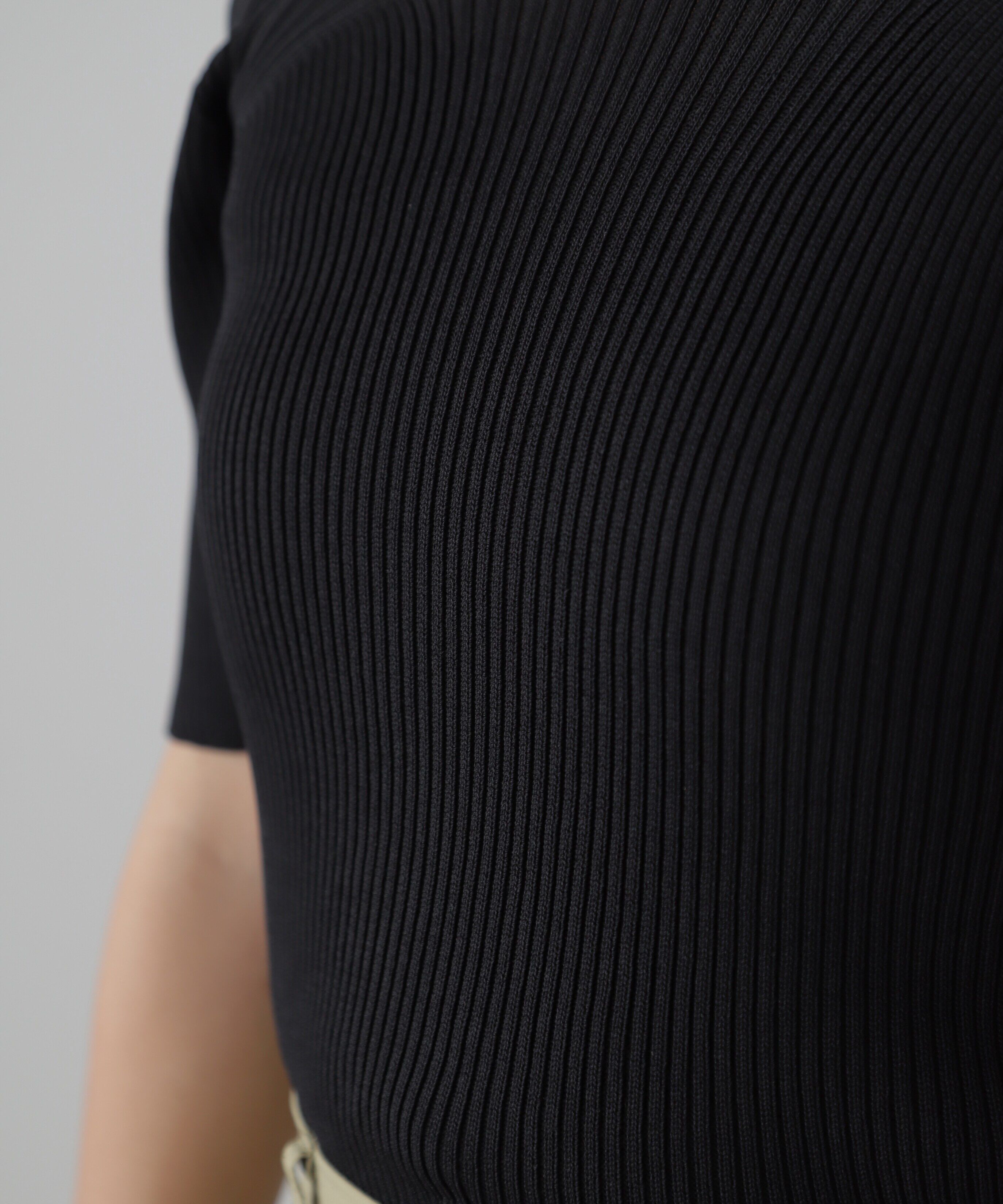  「コンパクトオフショルリブニット」|ニット・セーター|