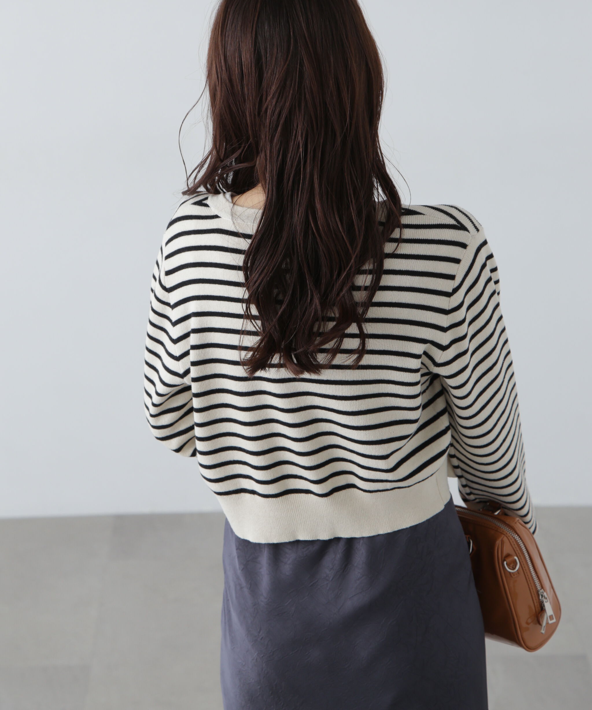  「ドットボタンクルーネックカーディガン」|ニット・セーター|