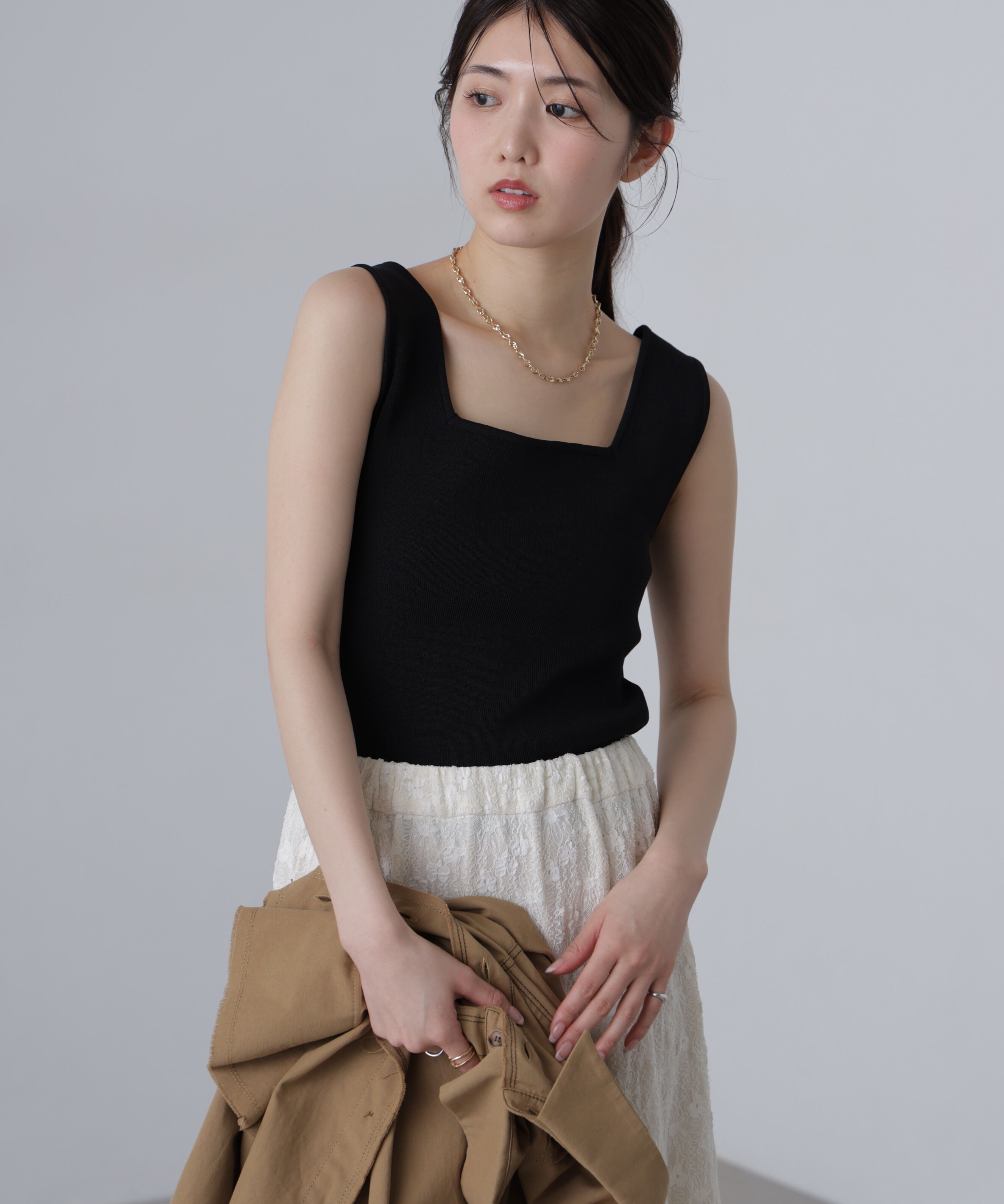  「〈洗える〉マシンウォッシャブル総針スクエアネックタンクニット」|ニット・セーター|