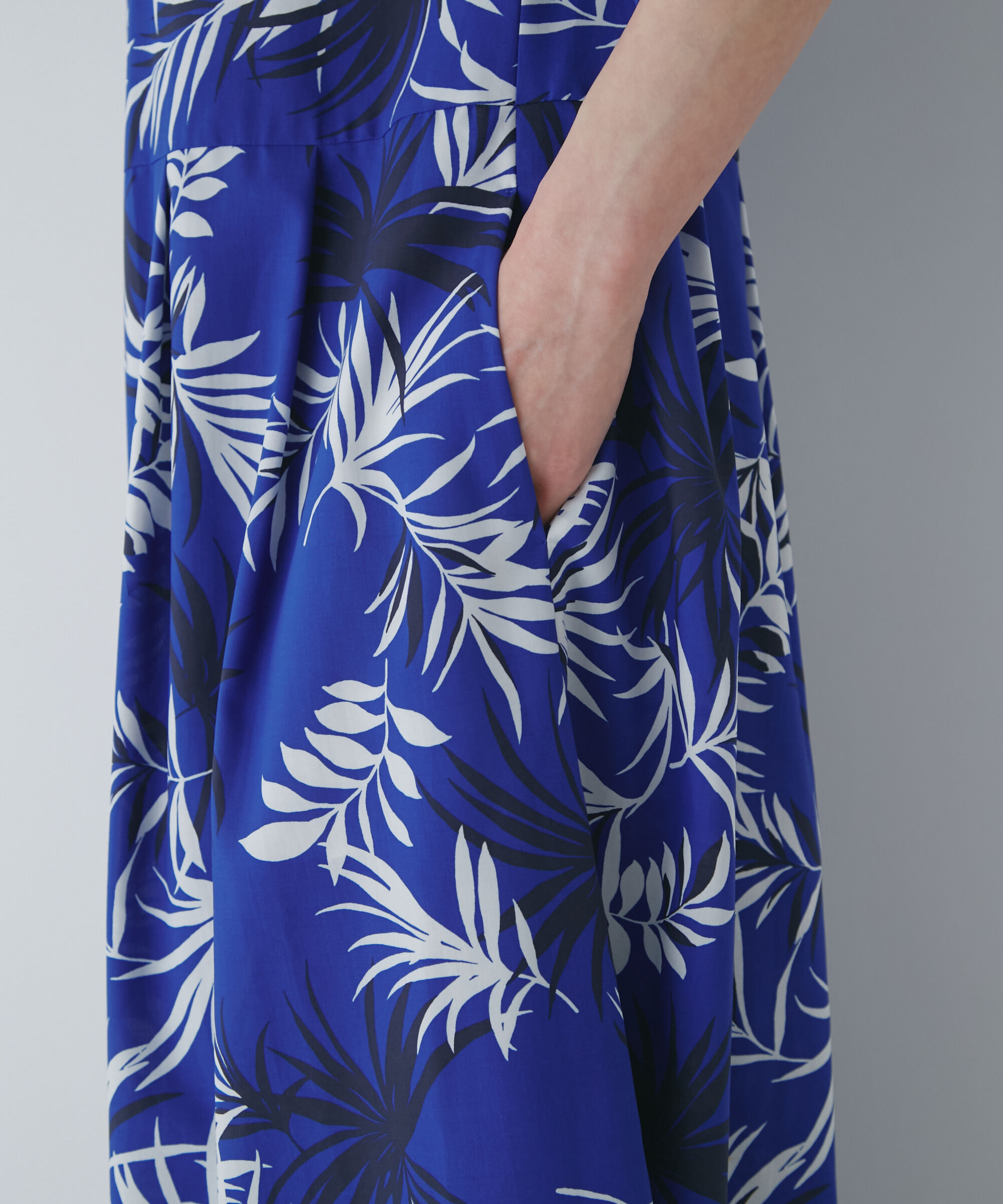  「◆リーフプリントワンピース」|ワンピース|