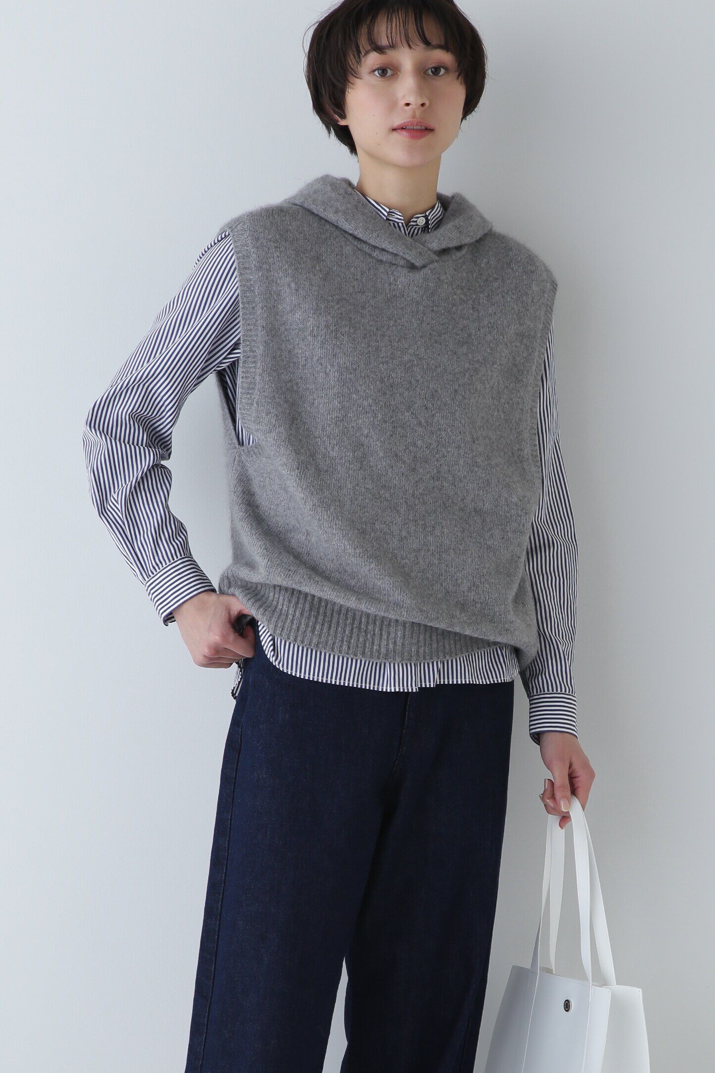  「フード付きニットベスト」|ニット・セーター|グレー