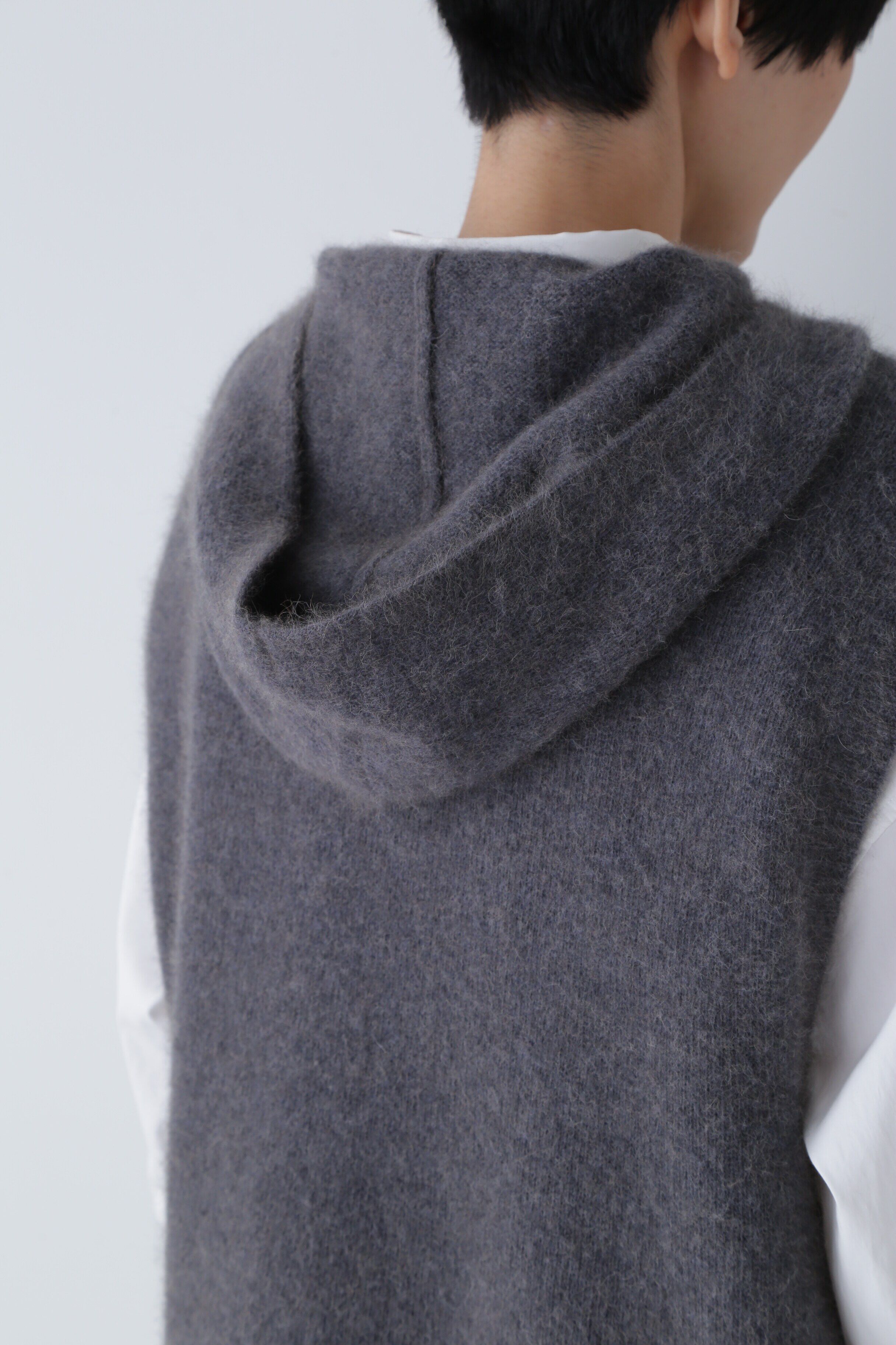  「フード付きニットベスト」|ニット・セーター|