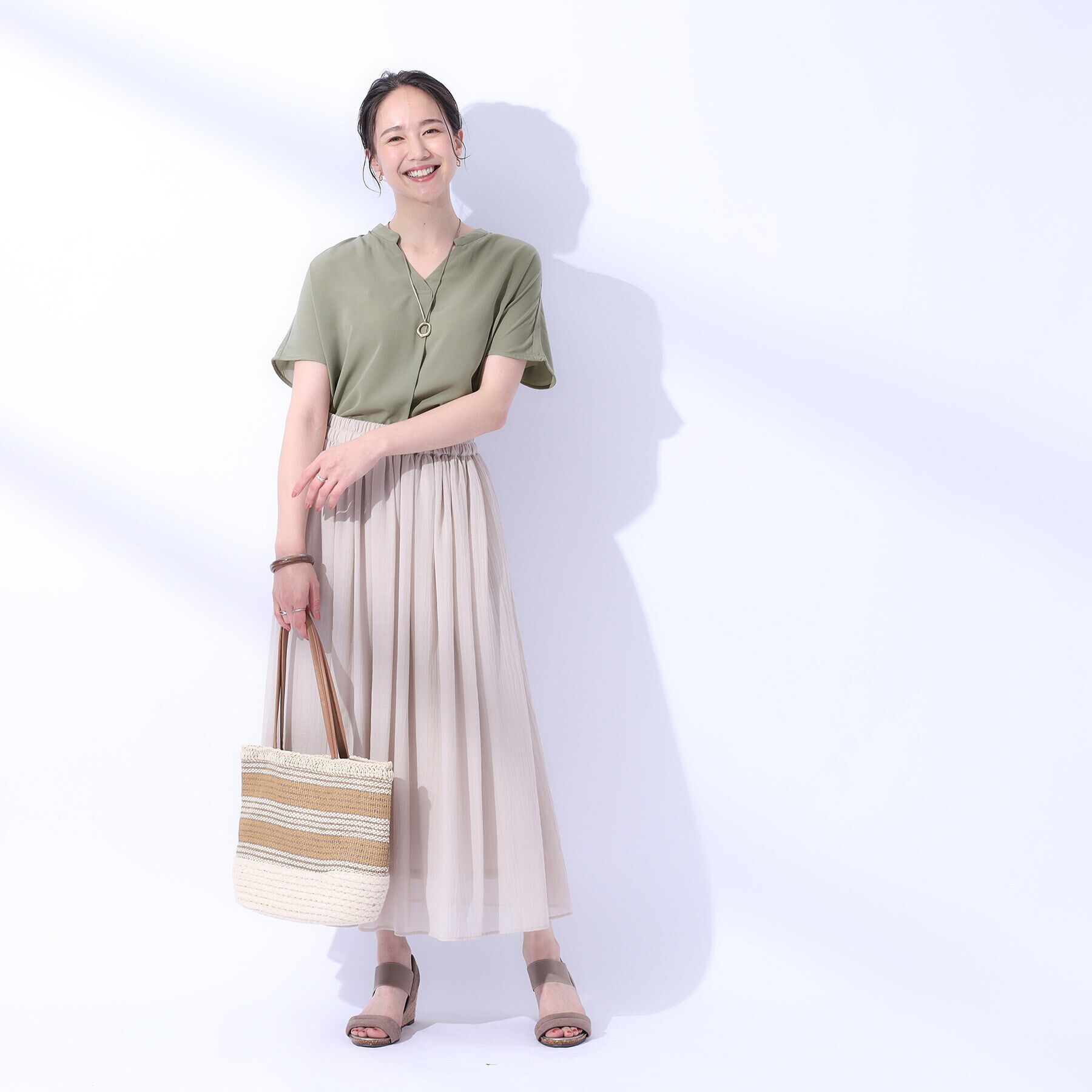 SHOO･LA･RUE「【洗える/プチプラ/無理せずキレイ】女性らしく好印象 スキッパーブラウス」|シャツ・ブラウス|