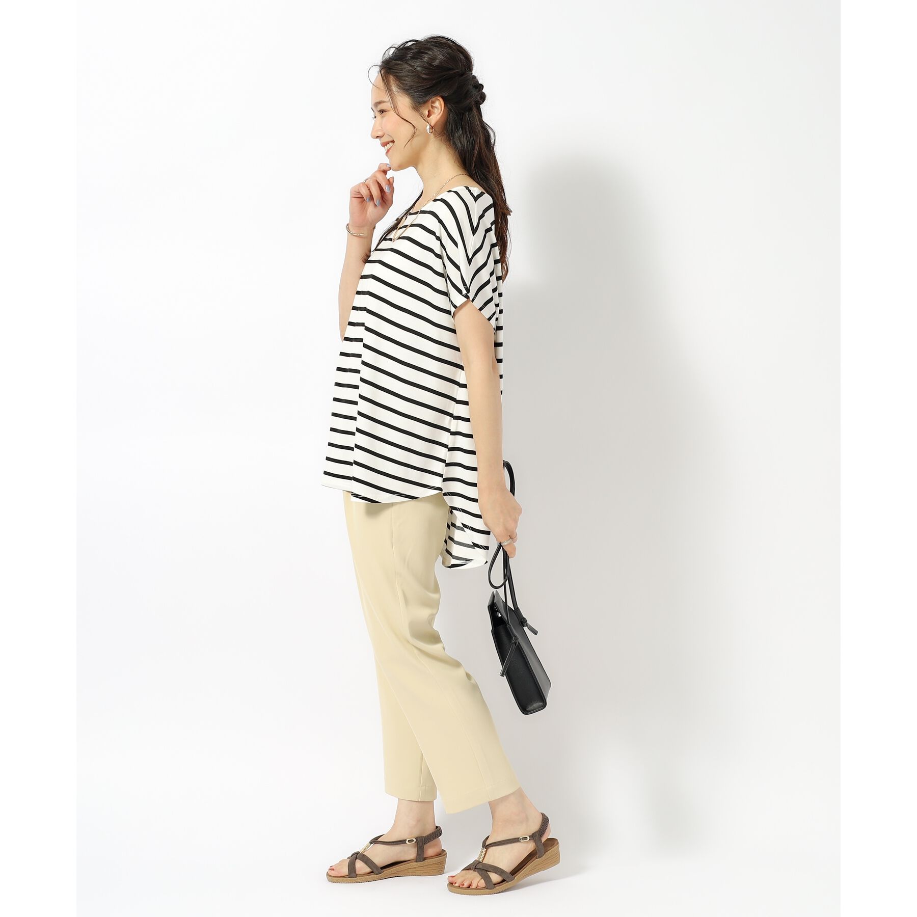 SHOO･LA･RUE「【UV】アウトで決まる とろみラウンドヘム半袖トップス」|Tシャツ・カットソー|