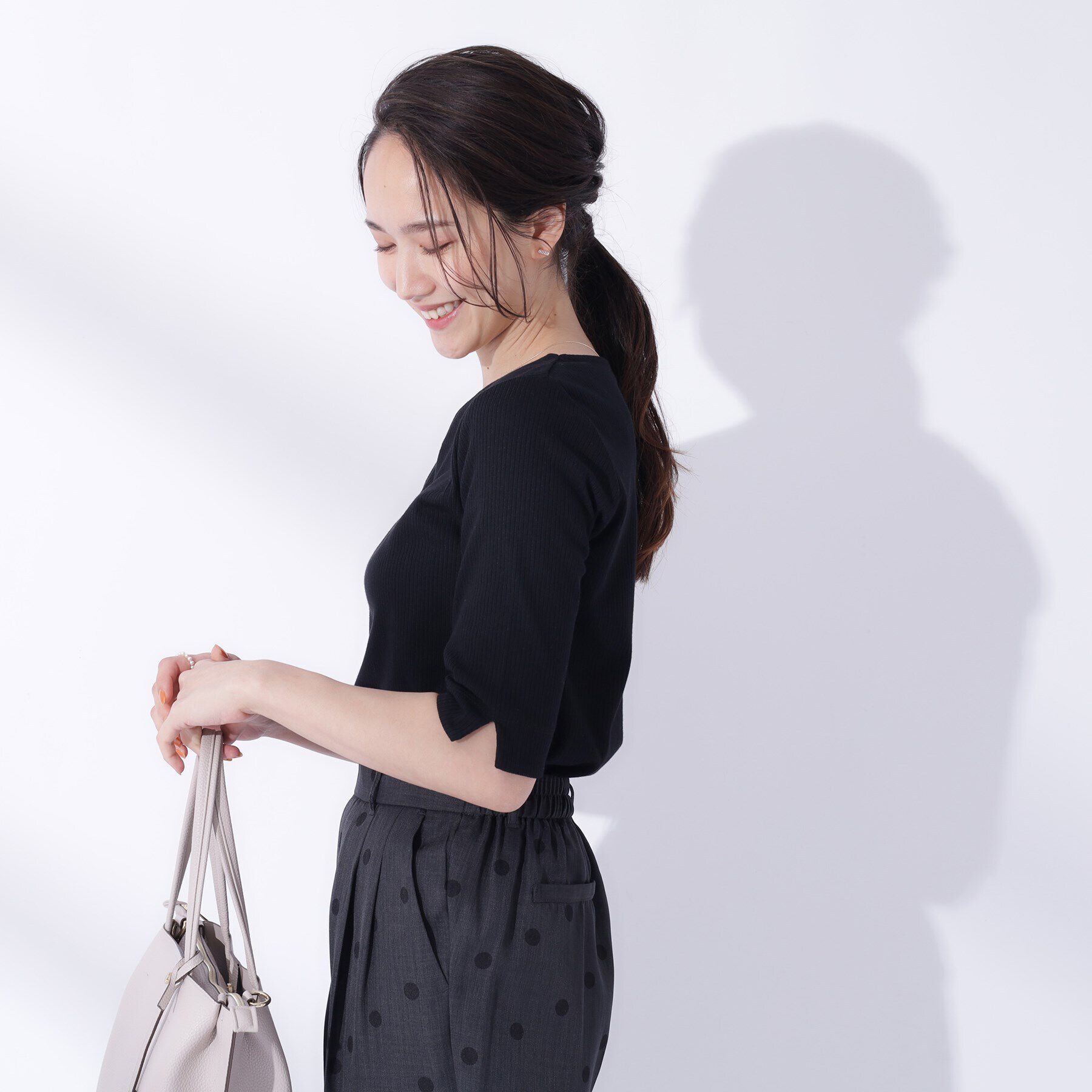 SHOO･LA･RUE「女性らしさをプラスする テレコハートネック 5分袖トップス」|Tシャツ・カットソー|