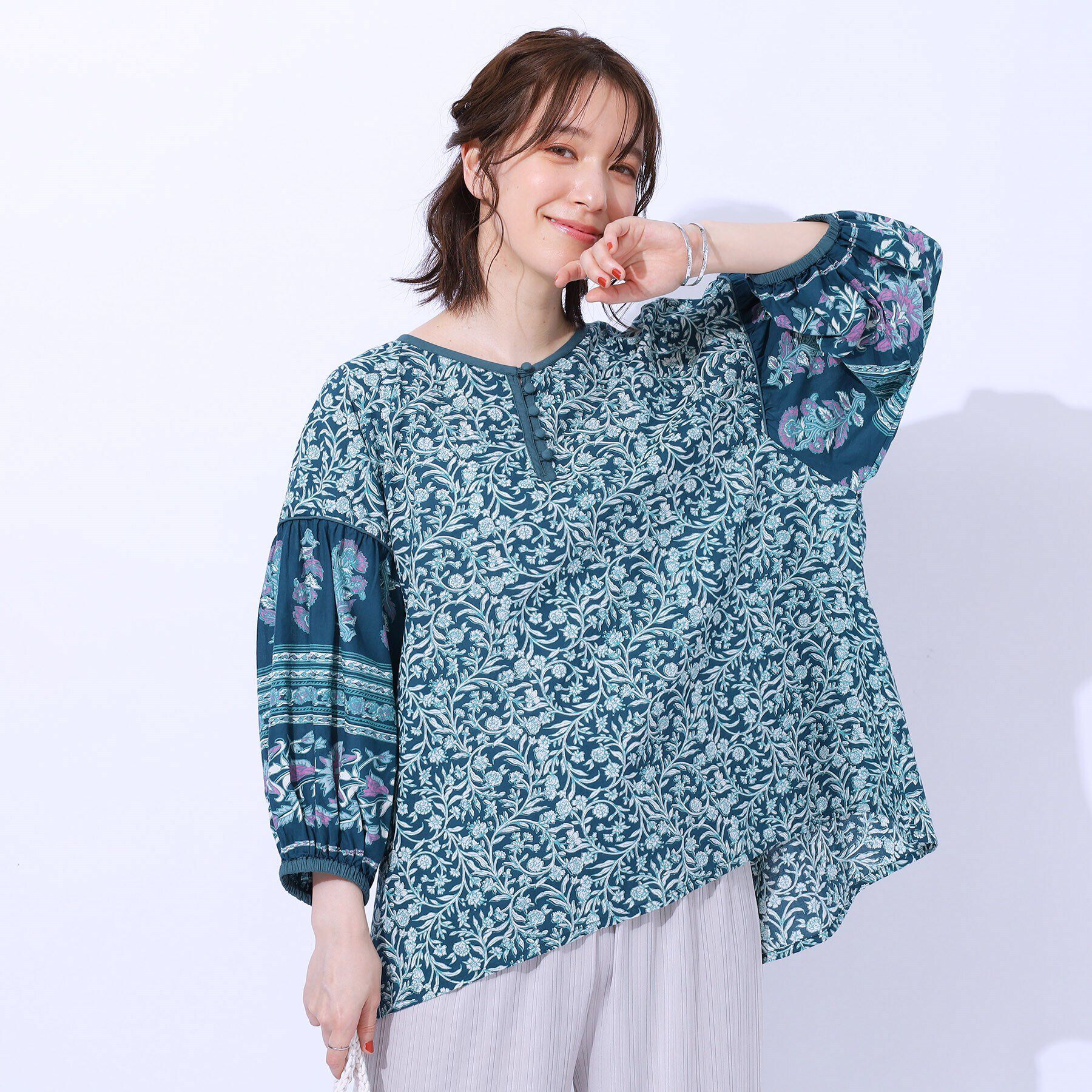 SHOO･LA･RUE「【洗える/インド綿100％】さらり軽やか お袖ボリュームブラウス」|シャツ・ブラウス|