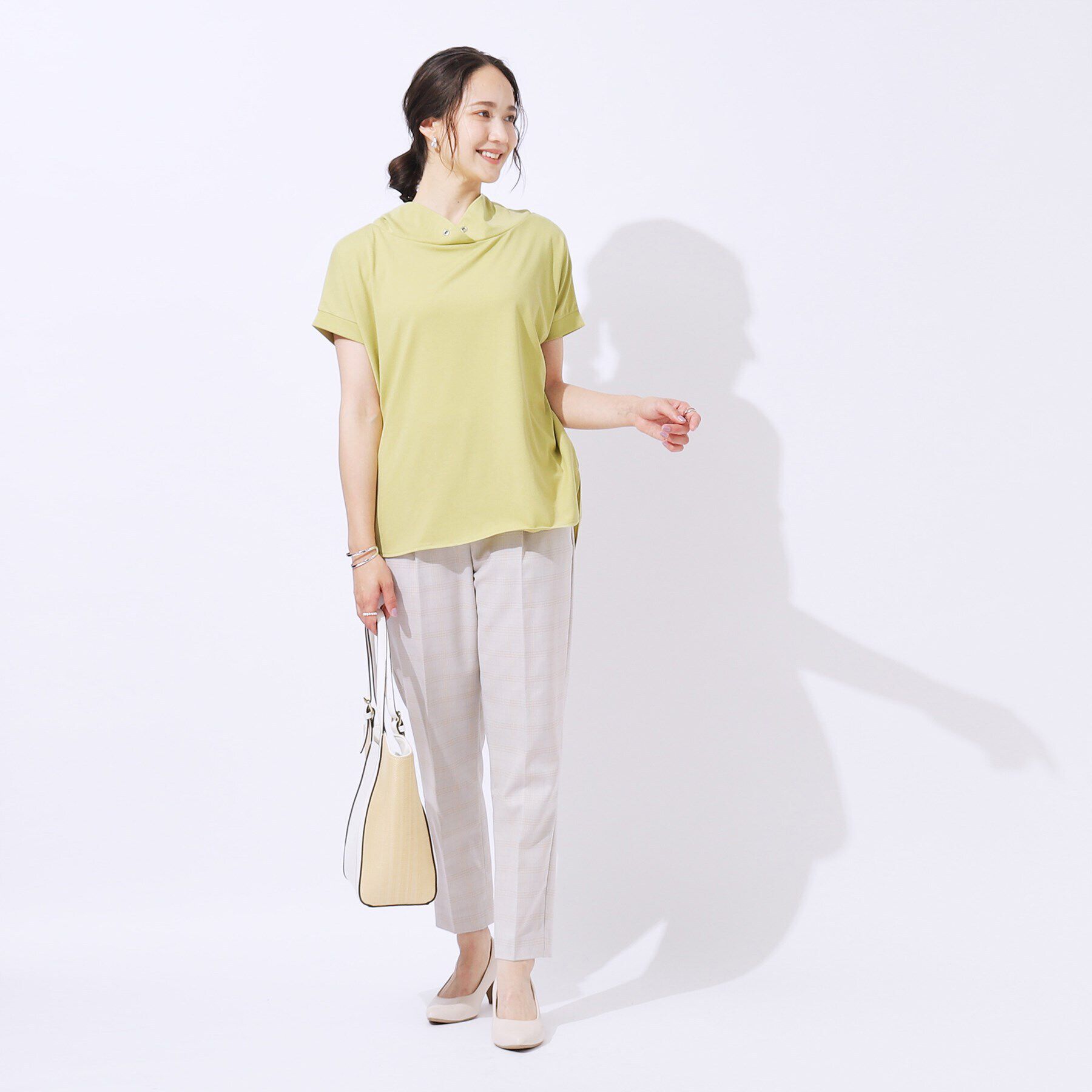 SHOO･LA･RUE「【高レビュー/UV】さらりと大人カジュアルな装いに 抜け襟Tシャツ」|Tシャツ・カットソー|