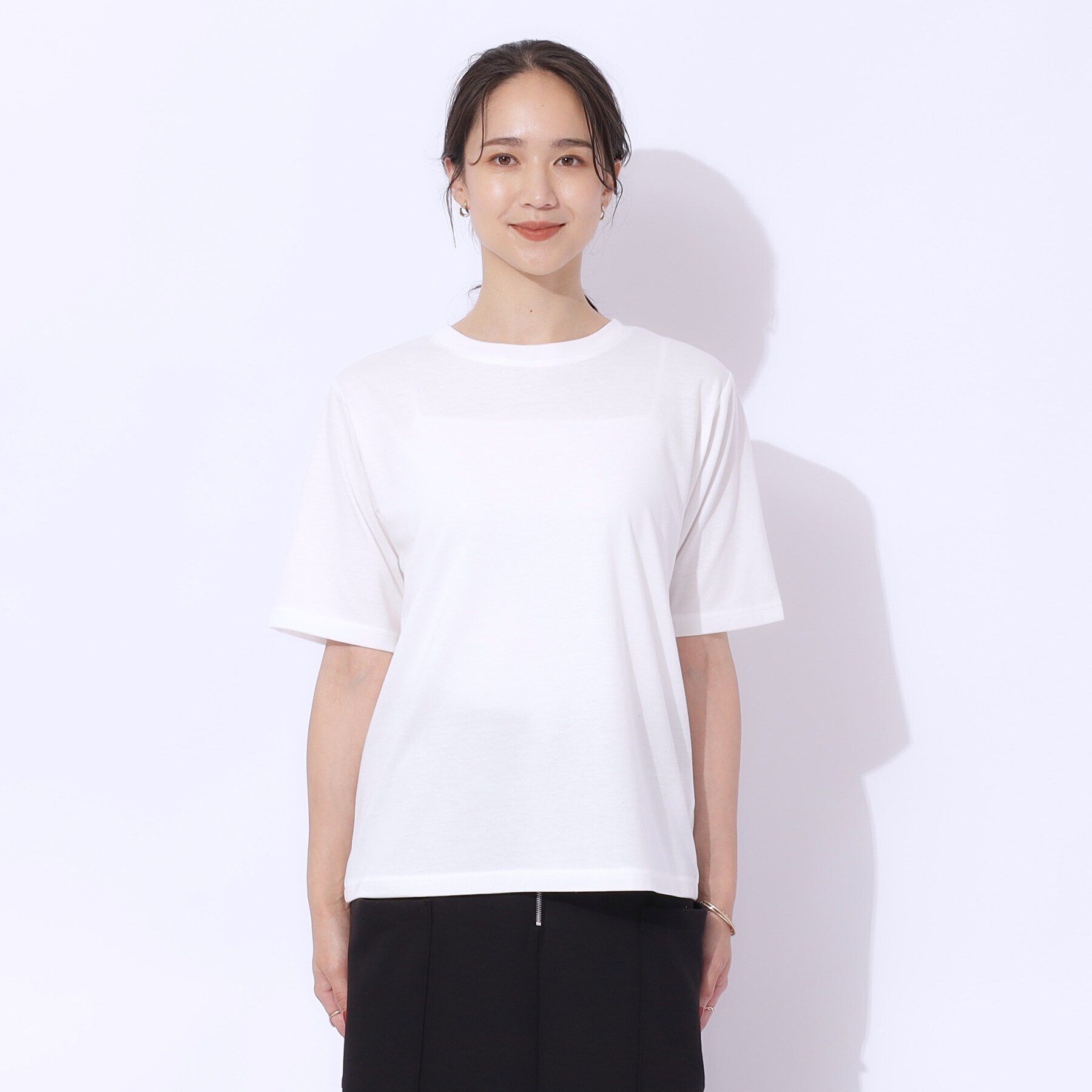 SHOO･LA･RUE「【2点セット】秋冬も活躍 フェイクファービスチェ&times;Tシャツ」|その他|