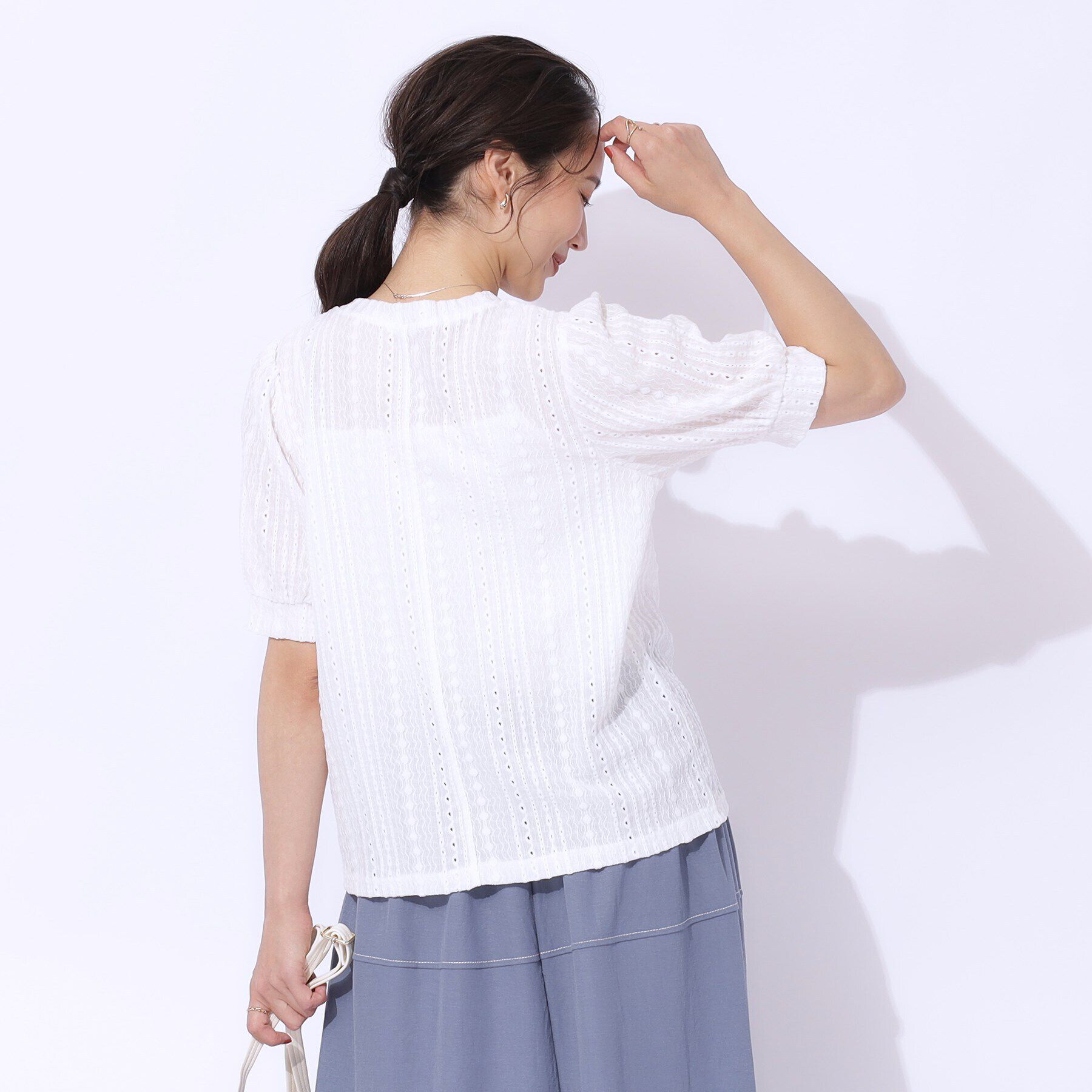 SHOO･LA･RUE「【高レビュー】大人フェミニンな雰囲気漂う　ジャカードレーストップス」|Tシャツ・カットソー|