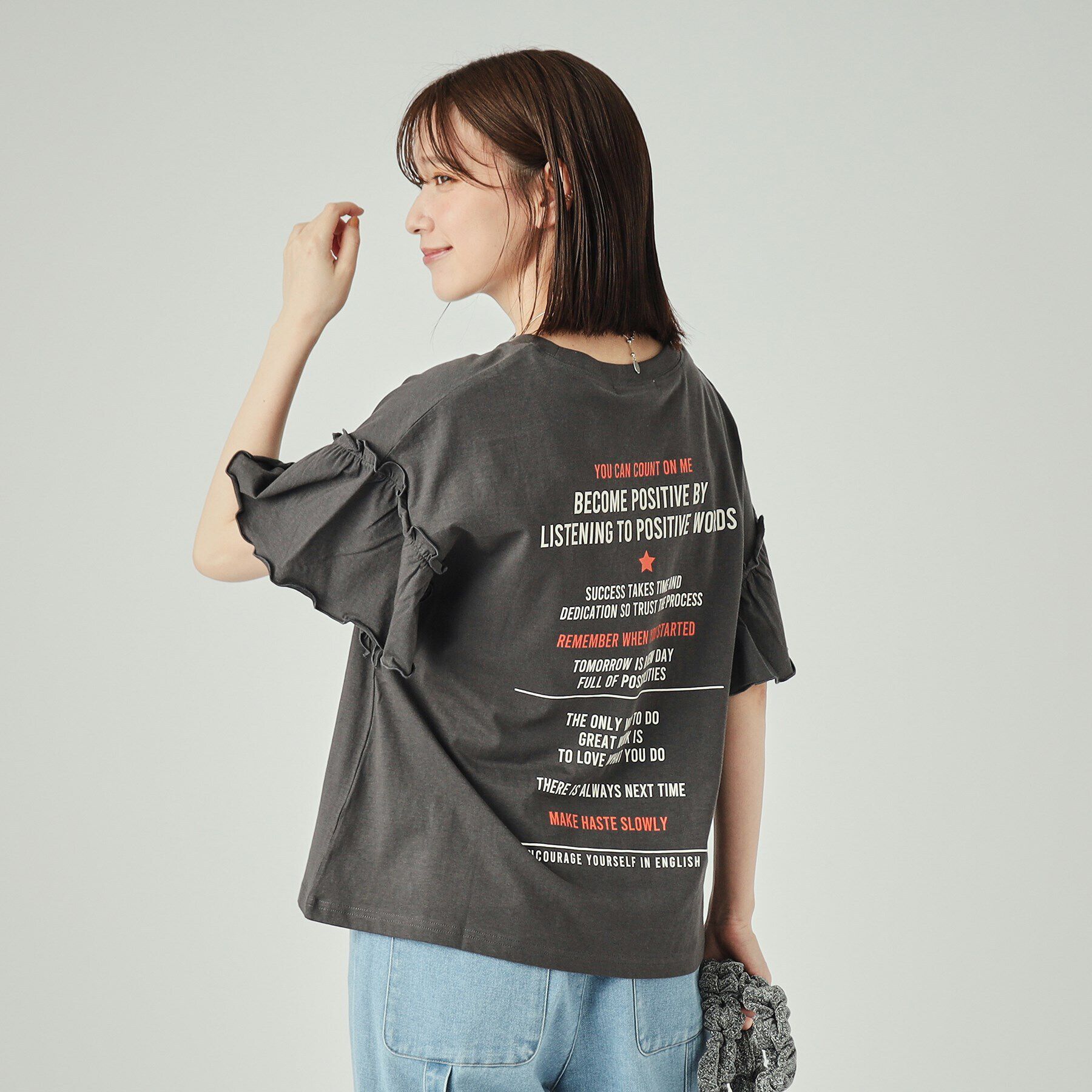 SHOO･LA･RUE「【洗える】ロゴデザインでこなれ見え フリルスリーブTシャツ」|Tシャツ・カットソー|