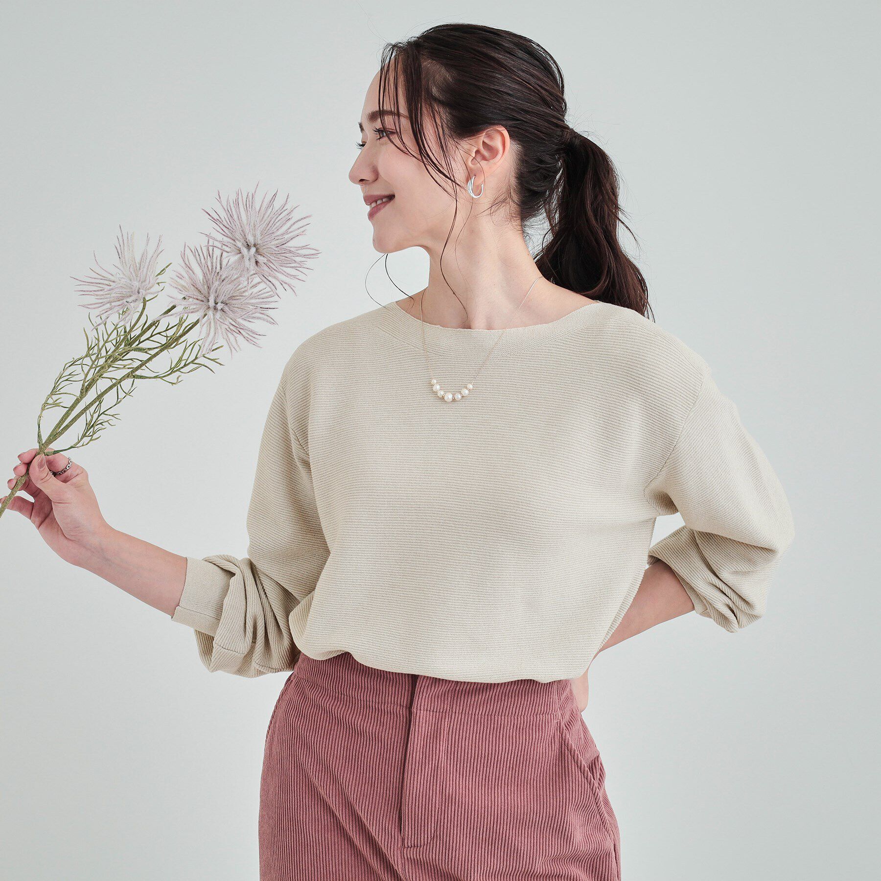 SHOO･LA･RUE「【高レビュー/S-LL】大人のきらめき ボートネック ラメニット」|ニット・セーター|ライトベージュ(05