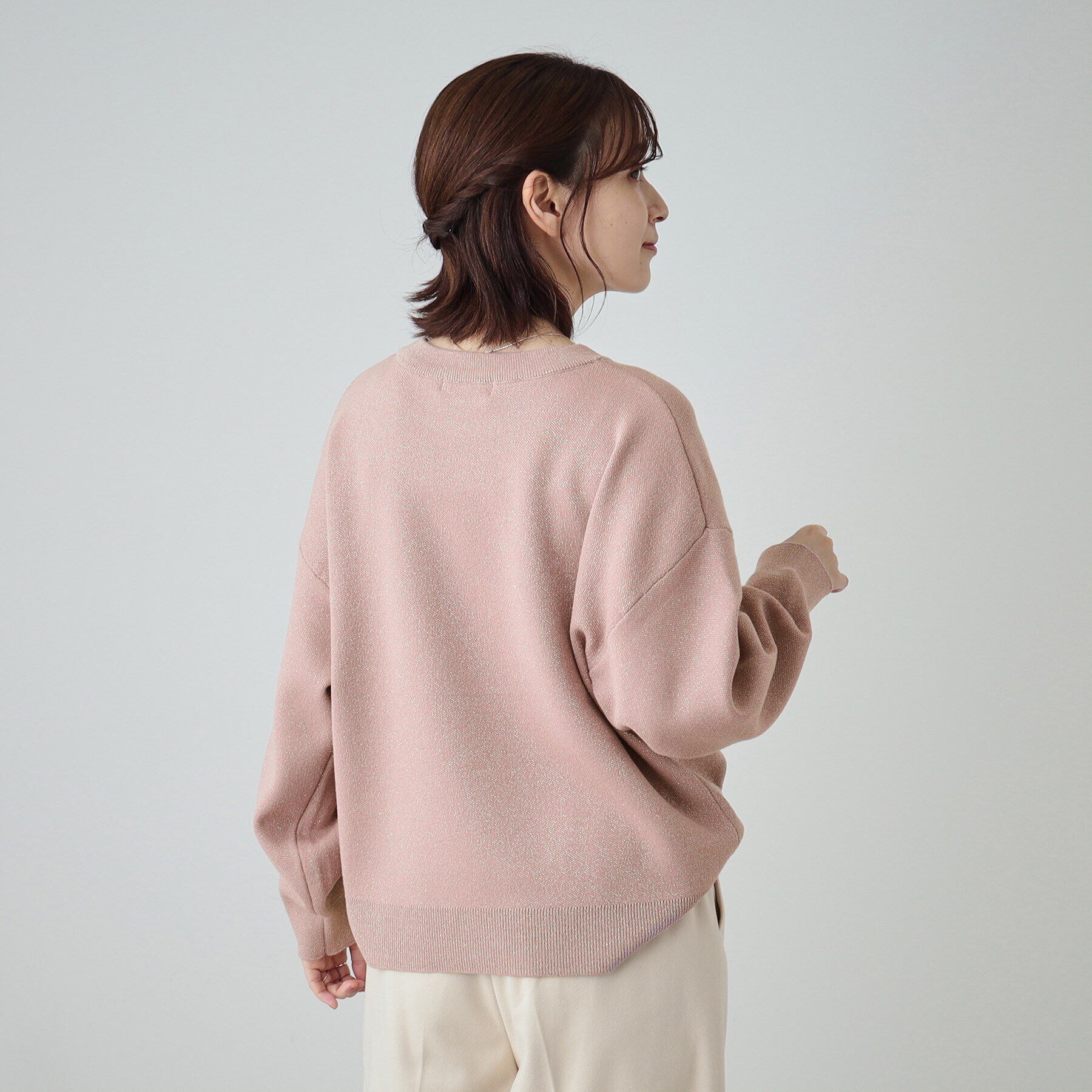 SHOO･LA･RUE「【洗える/S-LL】シンプルながら華やか ラメ入りスウェットライクニット」|ニット・セーター|