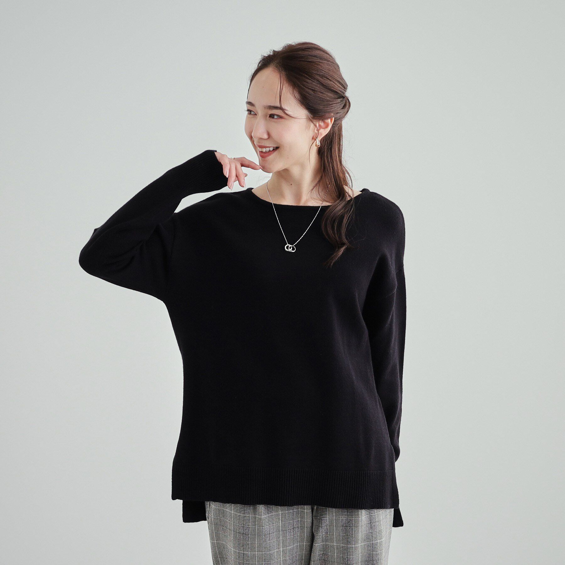 SHOO･LA･RUE「【S-LL/洗える/静電気軽減】アウトでも決まる もちもち ボートネック風ニット」|ニット・セーター|