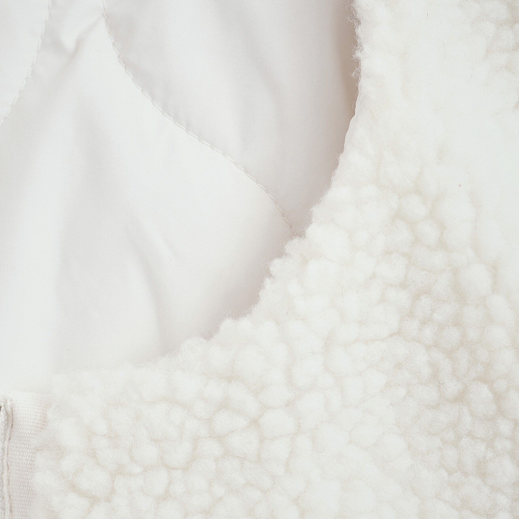 SHOO･LA･RUE「【S-LL/リバーシブル】首まわりすっきり ボア&times;キルト ノーカラーブルゾン」|ブルゾン・スタジャン|