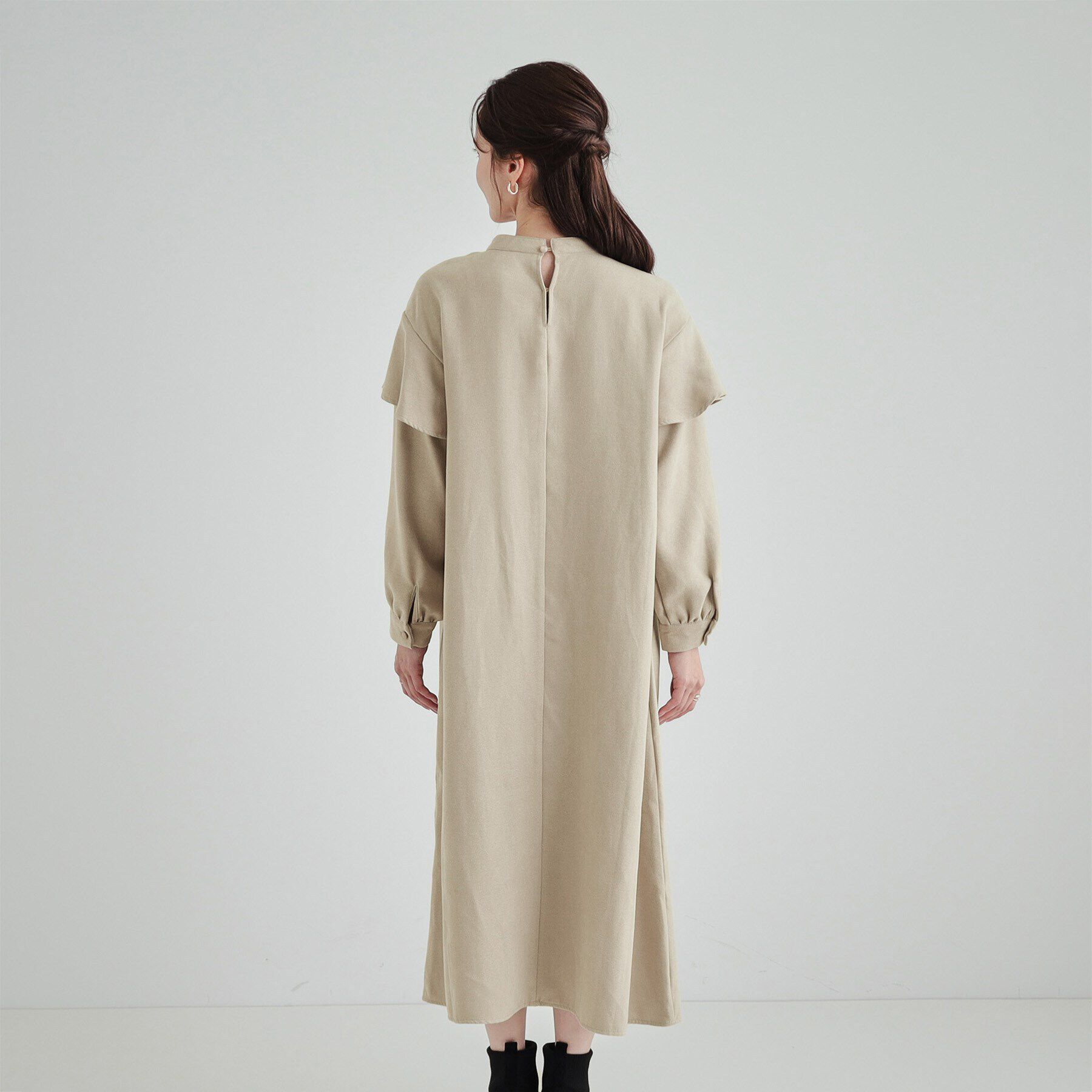 SHOO･LA･RUE「【S-LL】大人の甘めコーデに お袖フリルワンピース」|ワンピース|