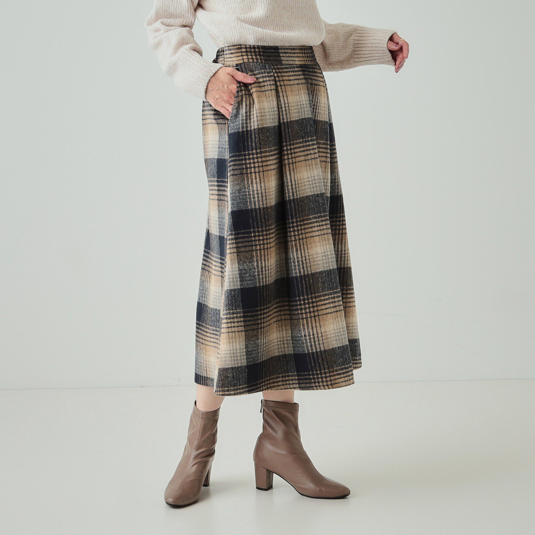 SHOO･LA･RUE「【S-LL】見た目もあったか シャギー調チェックフレアスカート」|スカート|