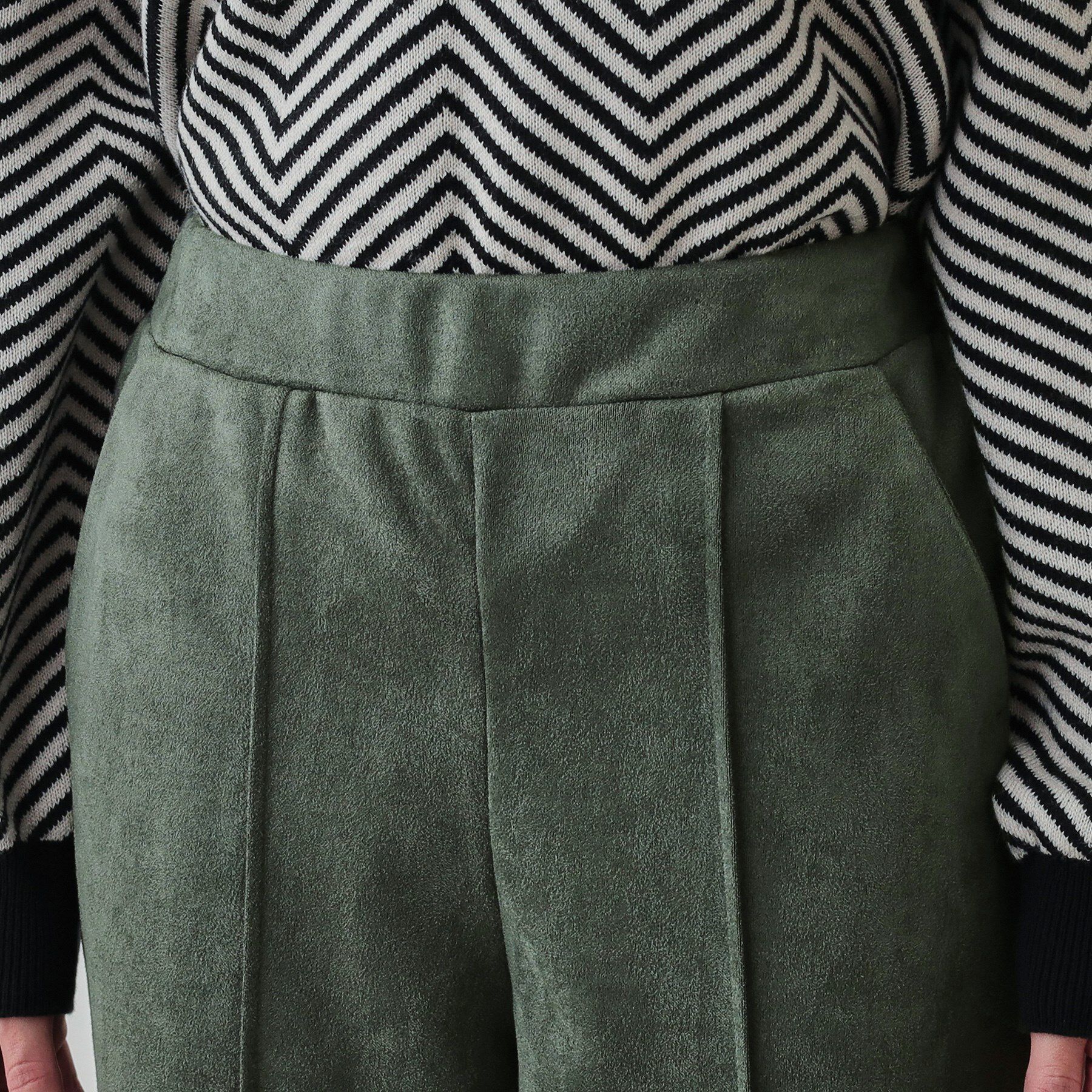 SHOO･LA･RUE「【S-LL】脚をすっきりきれいに魅せる スエード調 ピンタックワイドパンツ」|その他|