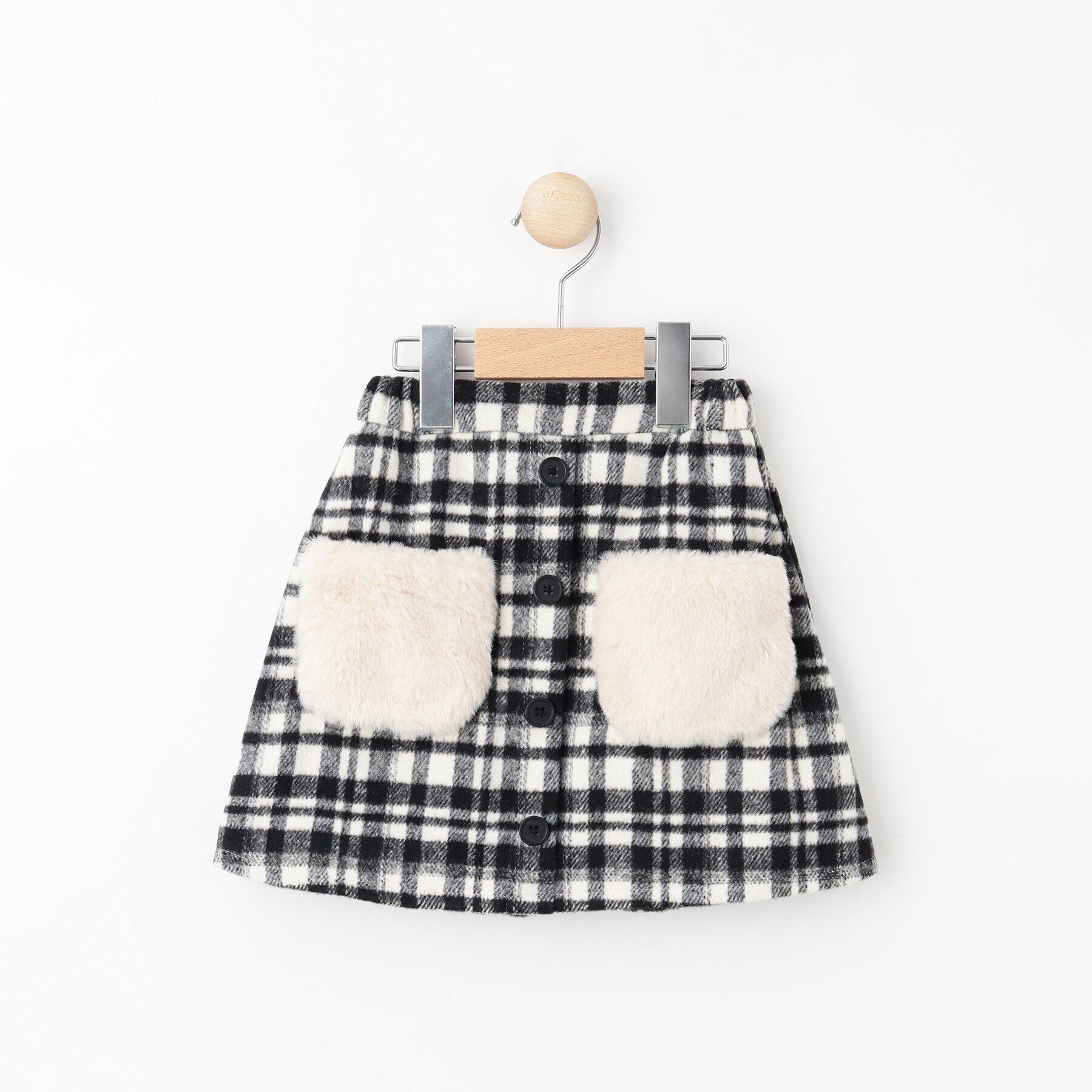 SHOO･LA･RUE「【110-140cm】ファーポケットチェック台形スカート」|スカート|ブラック(219)
