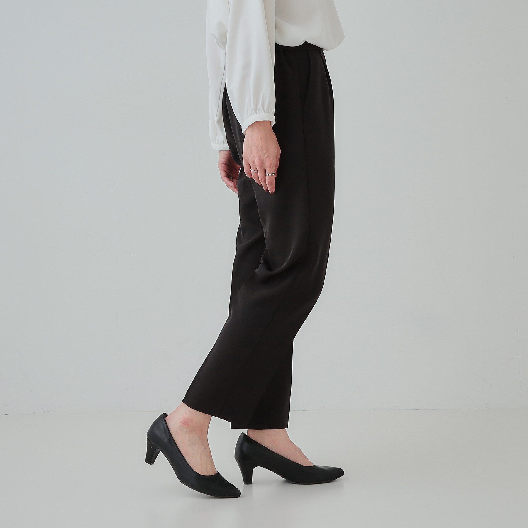 SHOO･LA･RUE「【SS-3L/洗える/通勤・セレモニーにも】しなやかな身のこなしが叶う ストレッチテーパードパンツ」|その他|