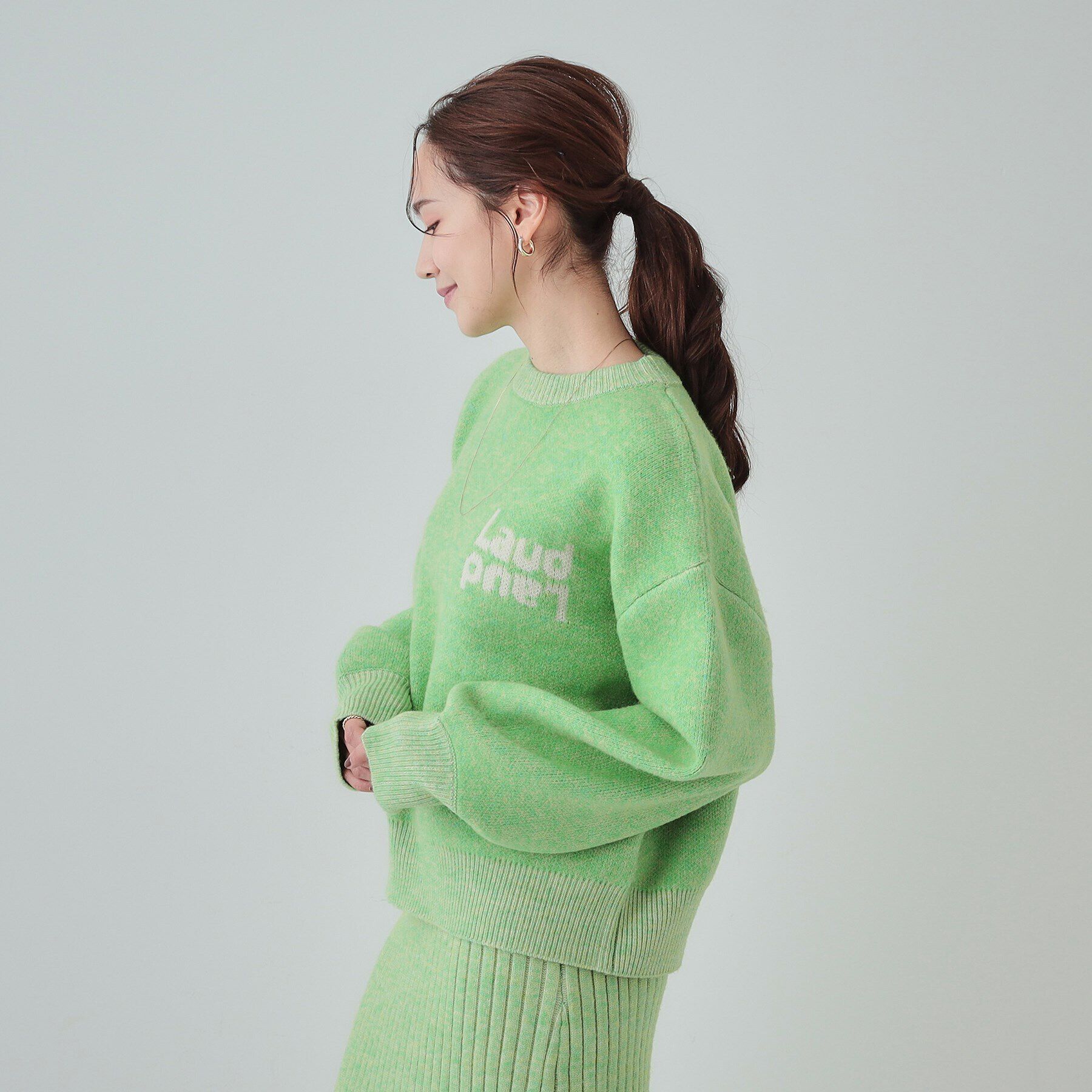 SHOO･LA･RUE「【セットアップ可】もちもちミックスヤーンロゴニット」|ニット・セーター|