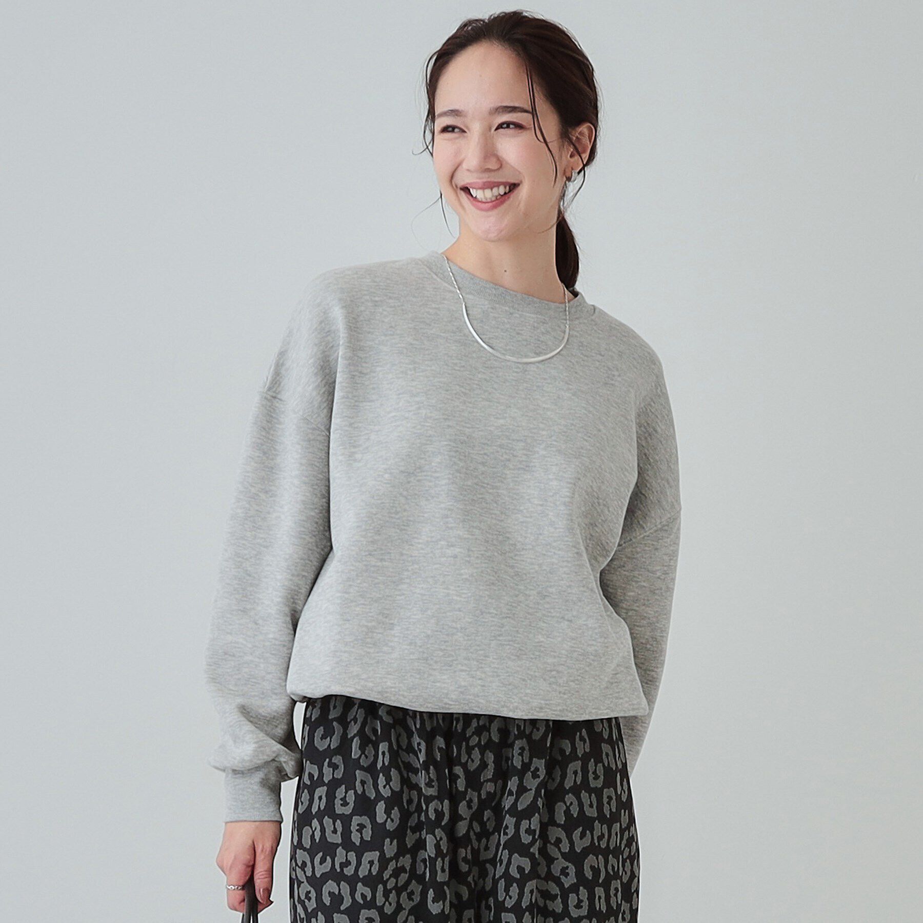 SHOO･LA･RUE「【S-LL】あったか裏毛 裾ドロストスウェット」|Tシャツ・カットソー|グレー(012)