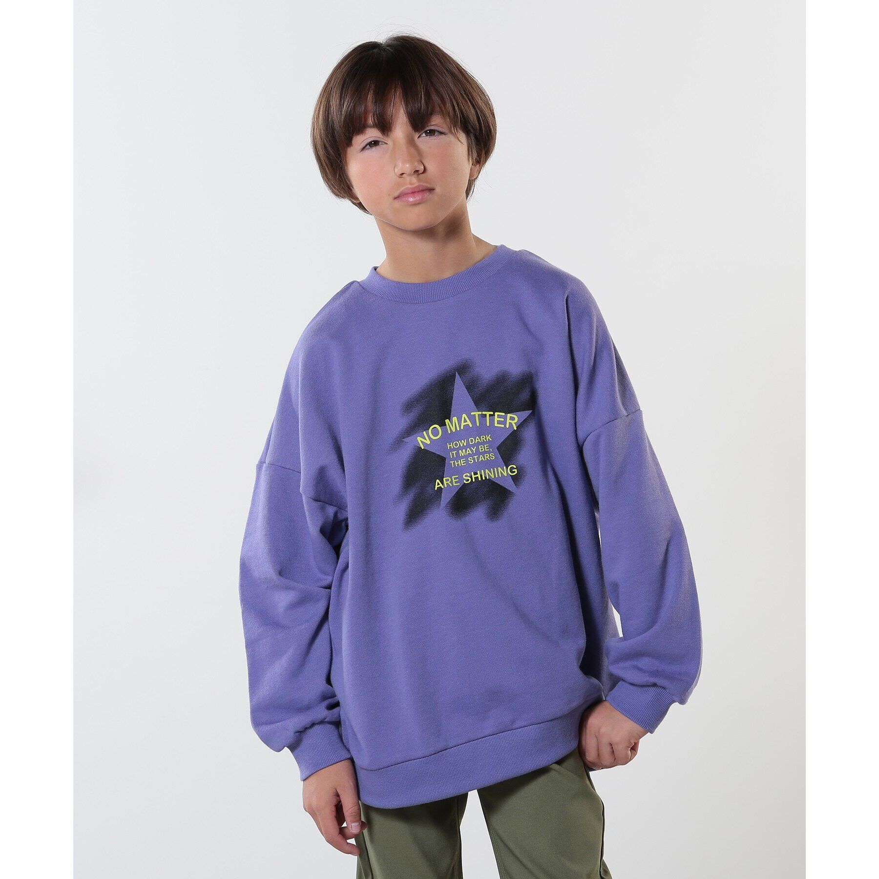 SHOO･LA･RUE「【130-150cm/洗える/兄妹リンク可】コーデの主役 アソートプリント オーバースウェット」|その他|パープル(082)