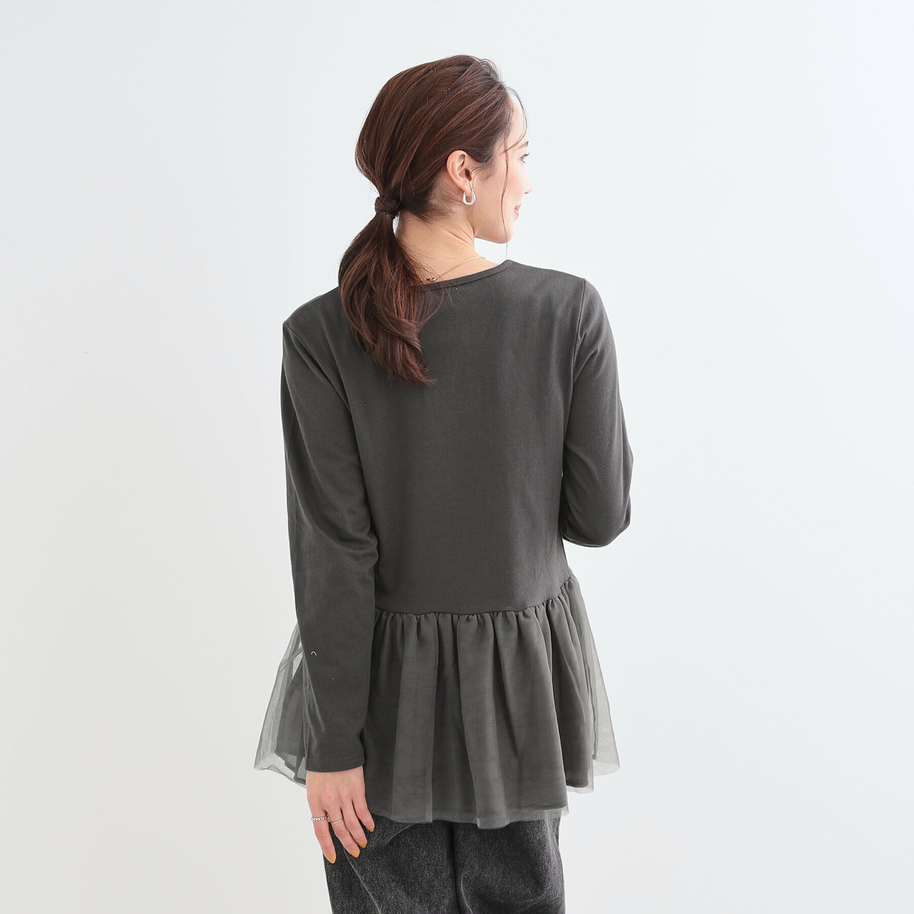 SHOO･LA･RUE「【S-LL/体型カバー】いつものコーデにプラスワン　裾チュールインナー」|Tシャツ・カットソー|