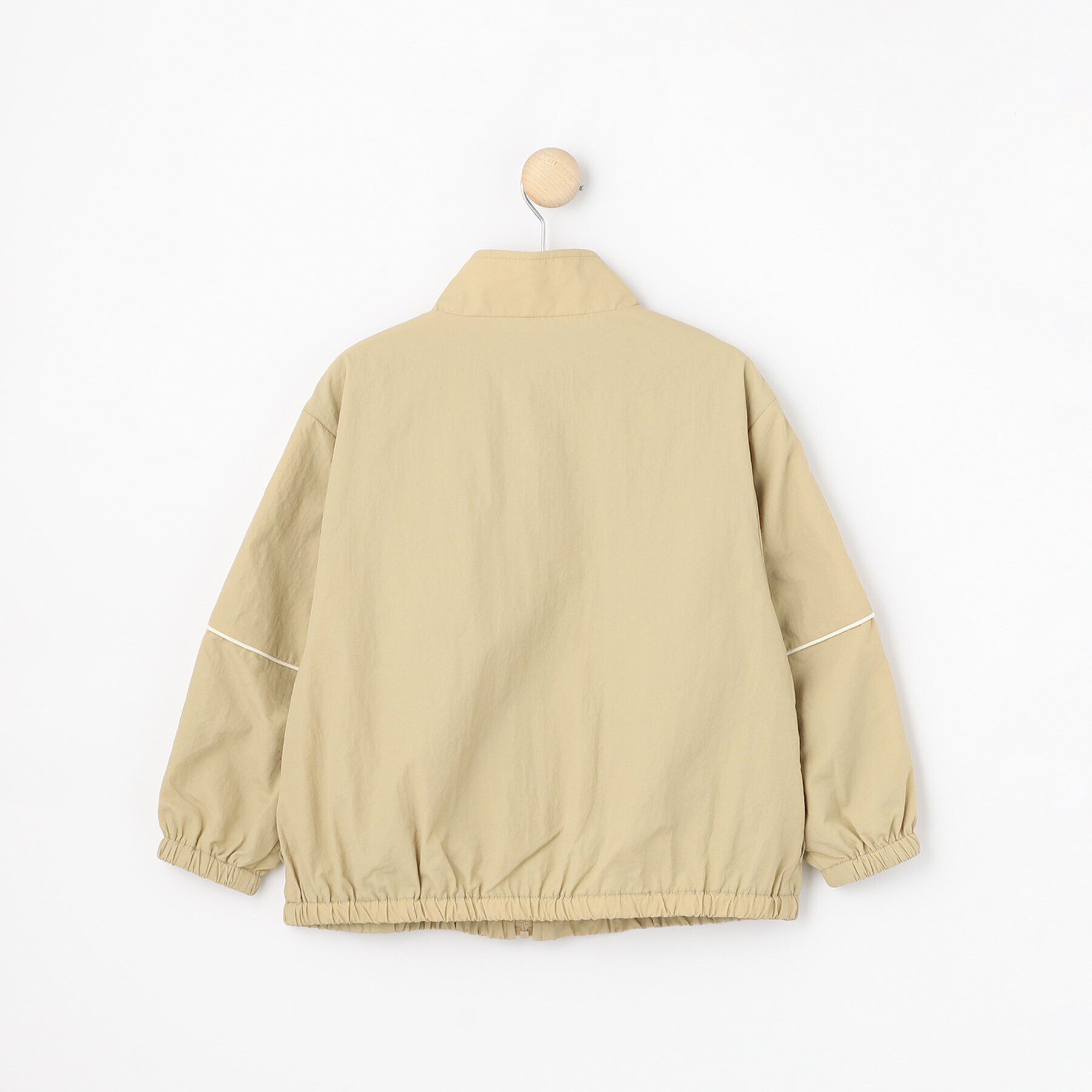 SHOO･LA･RUE「【100-150cm/洗える/男女兼用】スタンドカラー パイピングブルゾン」|ブルゾン・スタジャン|