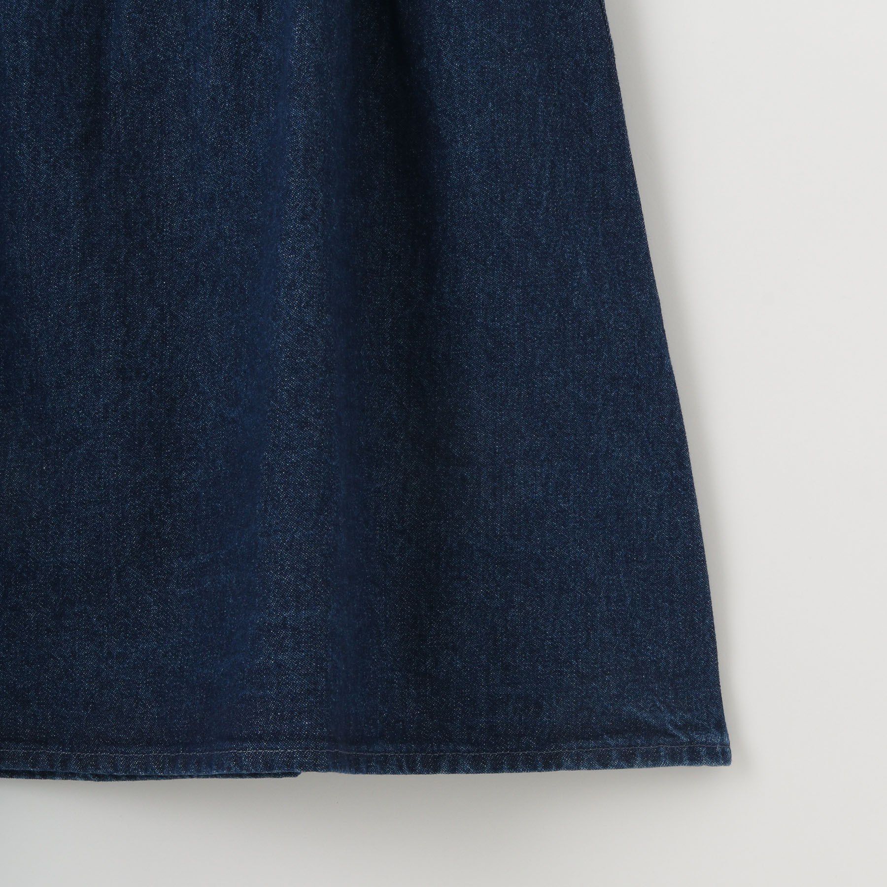 SHOO･LA･RUE「【洗える/100-150cm】スカラップ使いがキュートな デニムジャンドレ」|ワンピース|