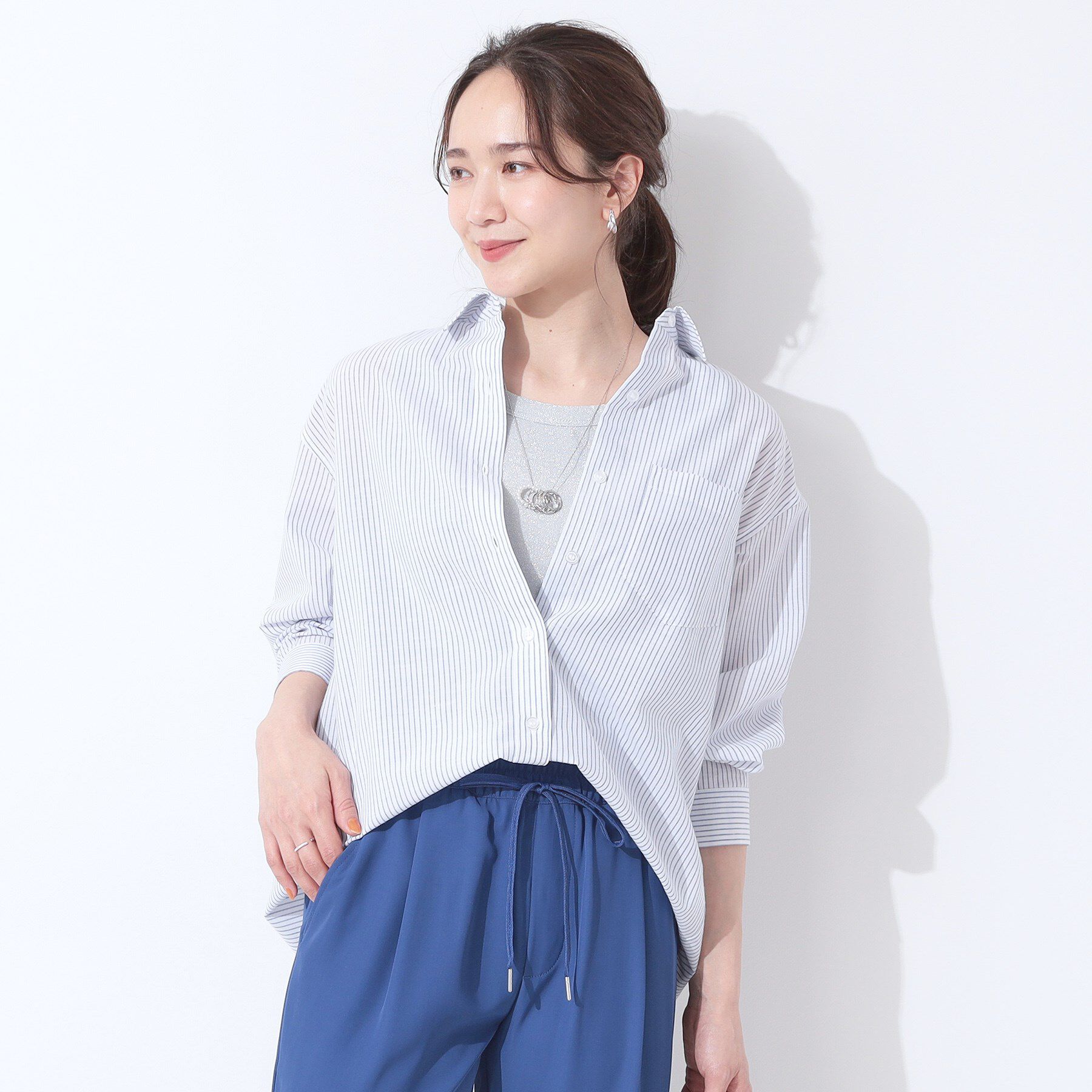 SHOO･LA･RUE「【洗える/S-LL/UV/吸水速乾】洗濯後しわになりにくいリネンブレンドシャツ」|シャツ・ブラウス|