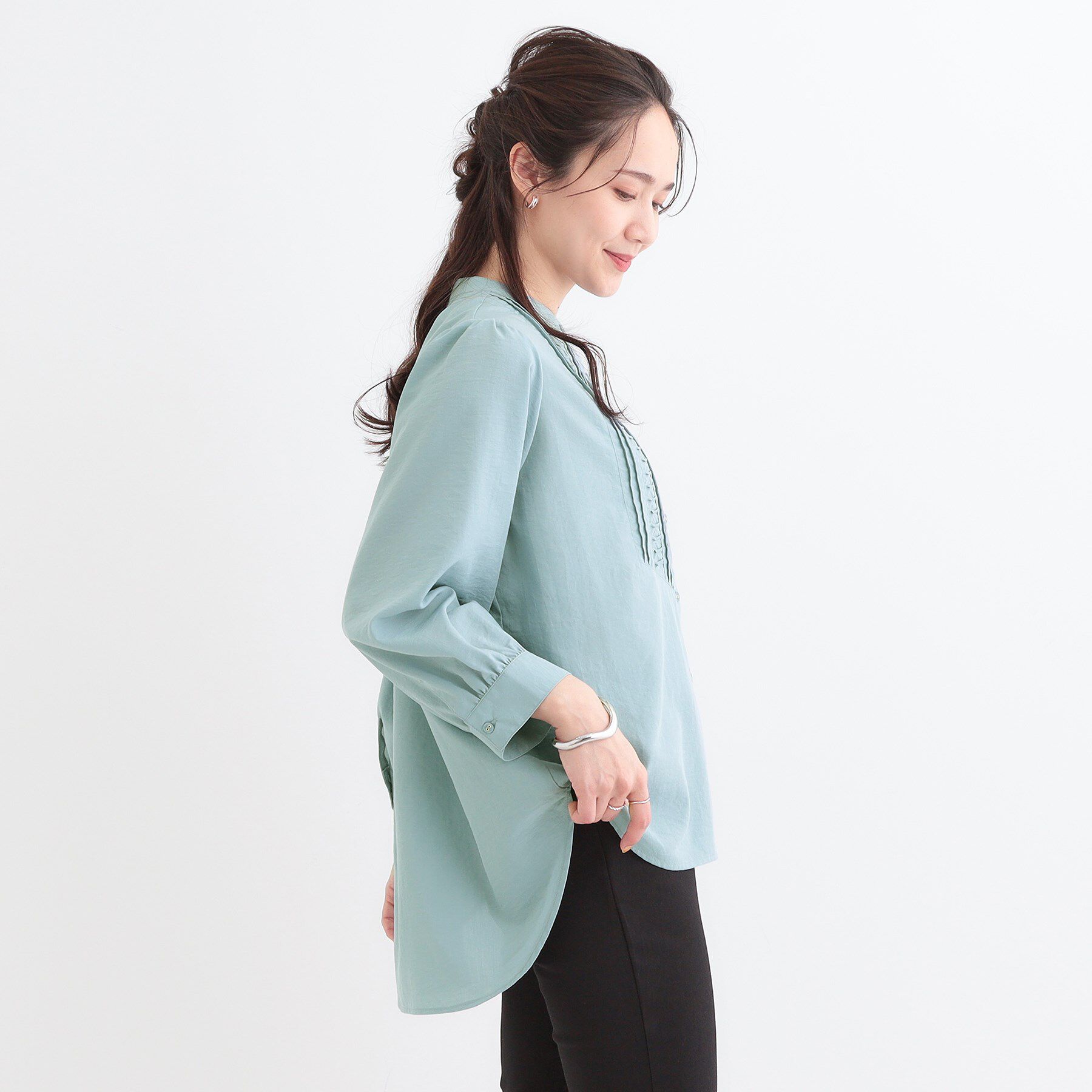 SHOO･LA･RUE「【S-LL】お顔周りを華やかに おりがみタックブラウス」|シャツ・ブラウス|