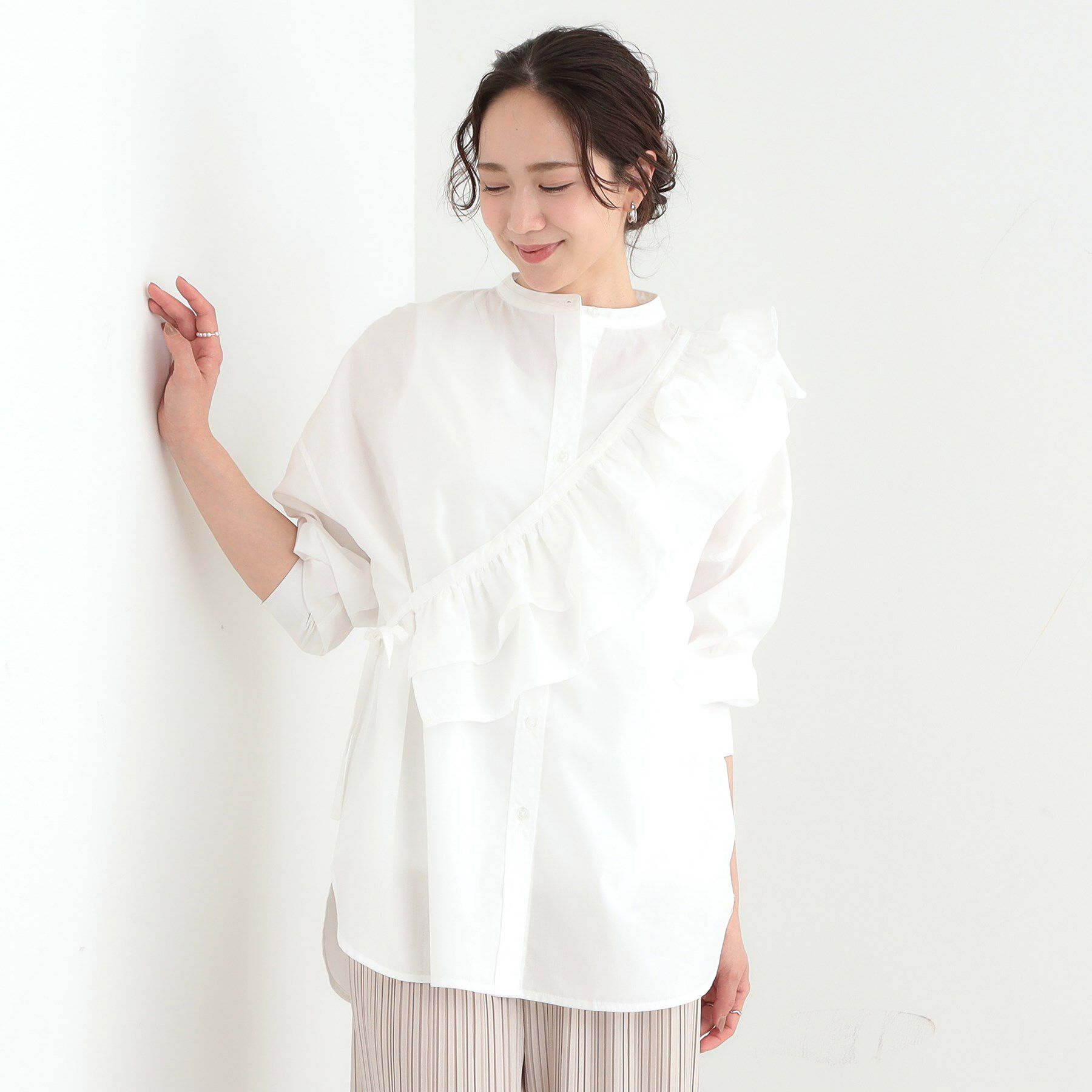 SHOO･LA･RUE「【3WAY】フリルサッシュ付きバンドカラーシャツ」|シャツ・ブラウス|