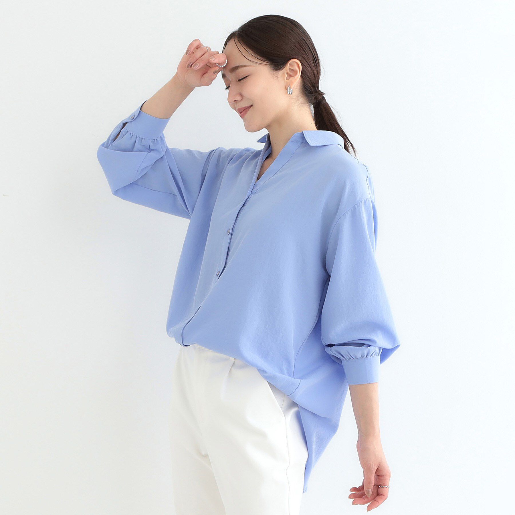 SHOO･LA･RUE「【S-LL】後ろ姿も抜かりなく バックレースアップシャツ」|シャツ・ブラウス|