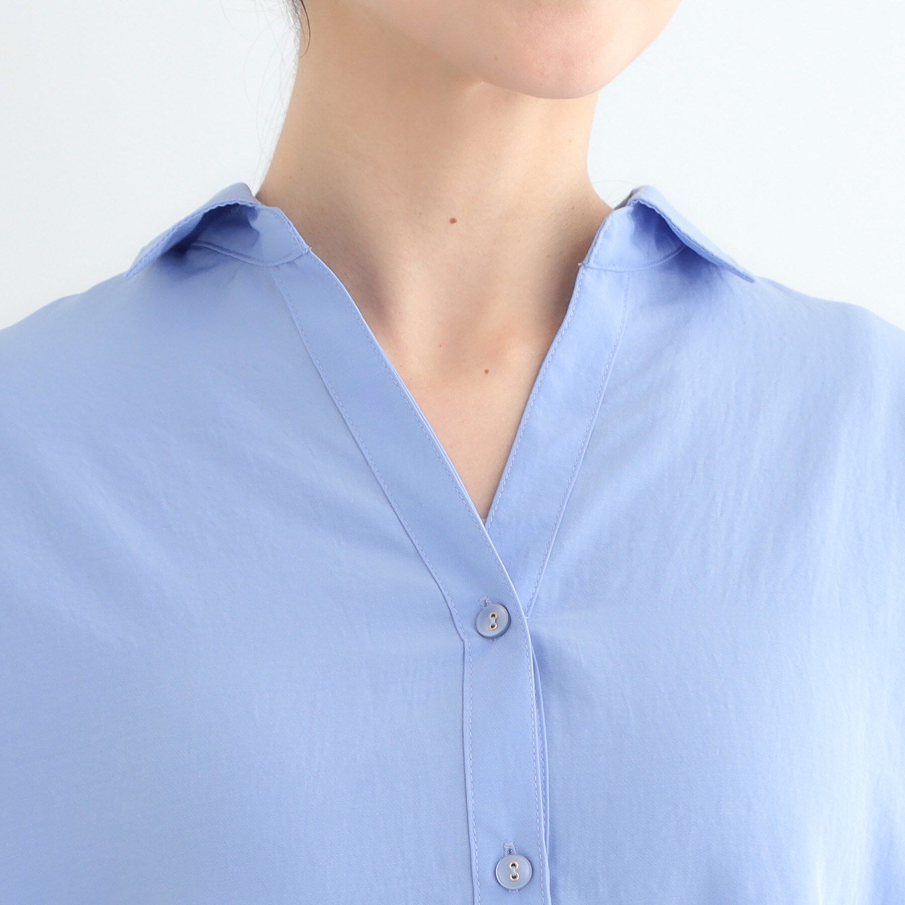 SHOO･LA･RUE「【S-LL】後ろ姿も抜かりなく バックレースアップシャツ」|シャツ・ブラウス|